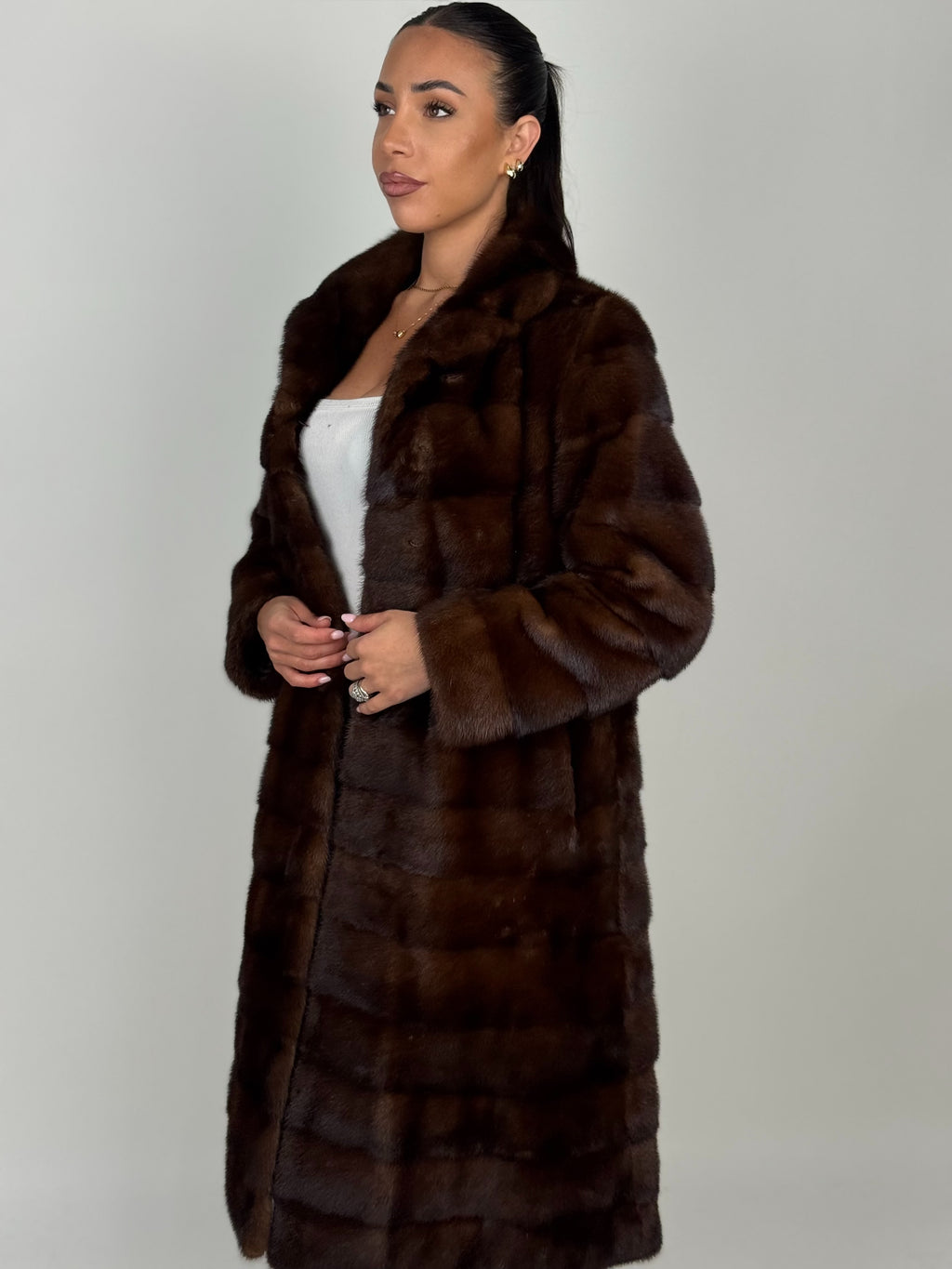 Cappotto in visone N646