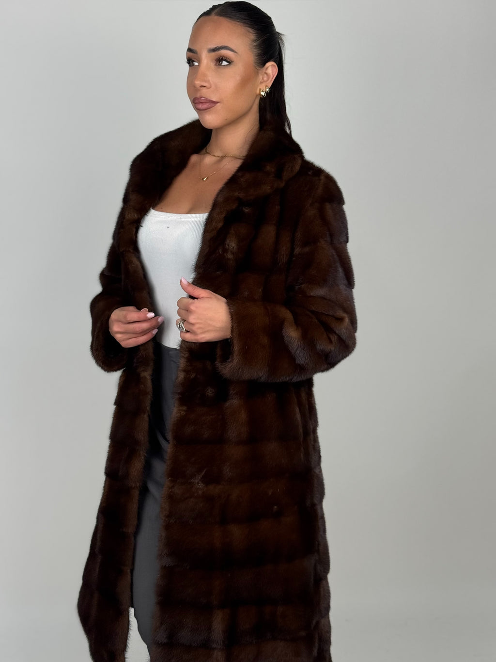 Cappotto in visone N646