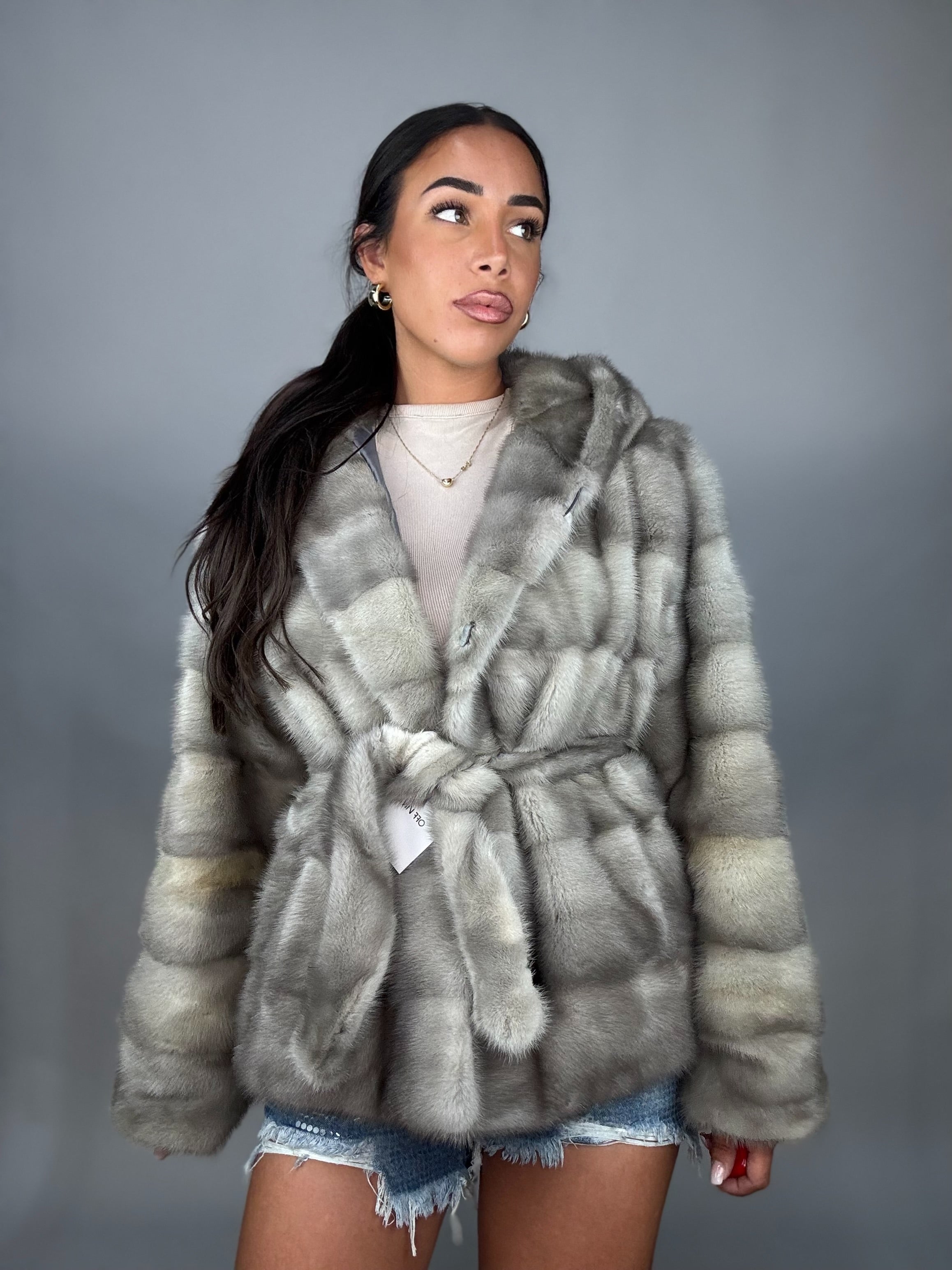 Giacca in visone cintura e cappuccio