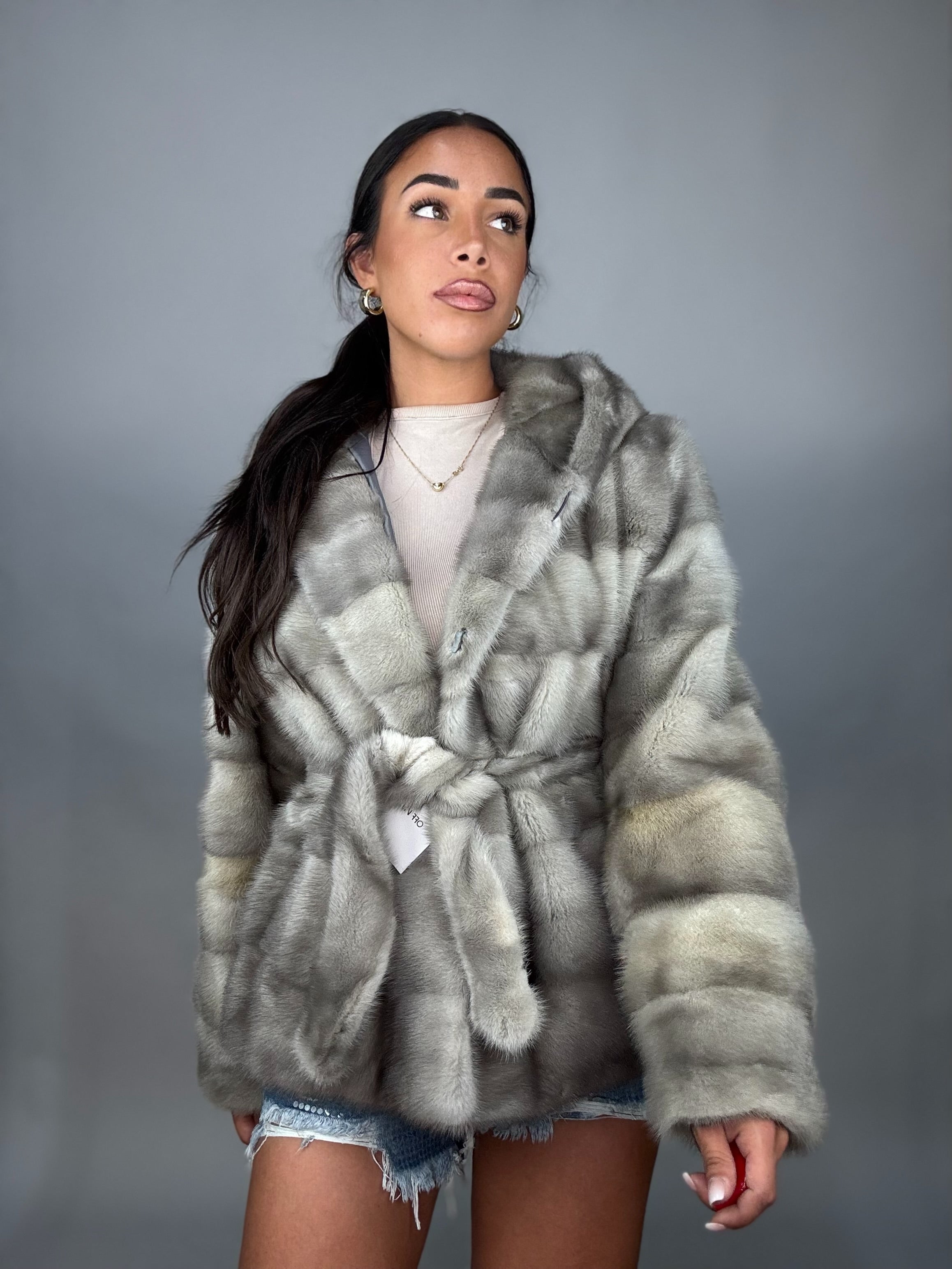 Giacca in visone cintura e cappuccio