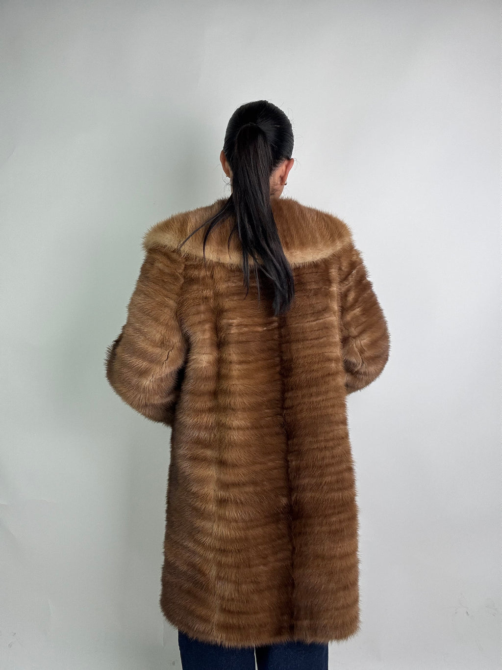 Cappotto in visone N407