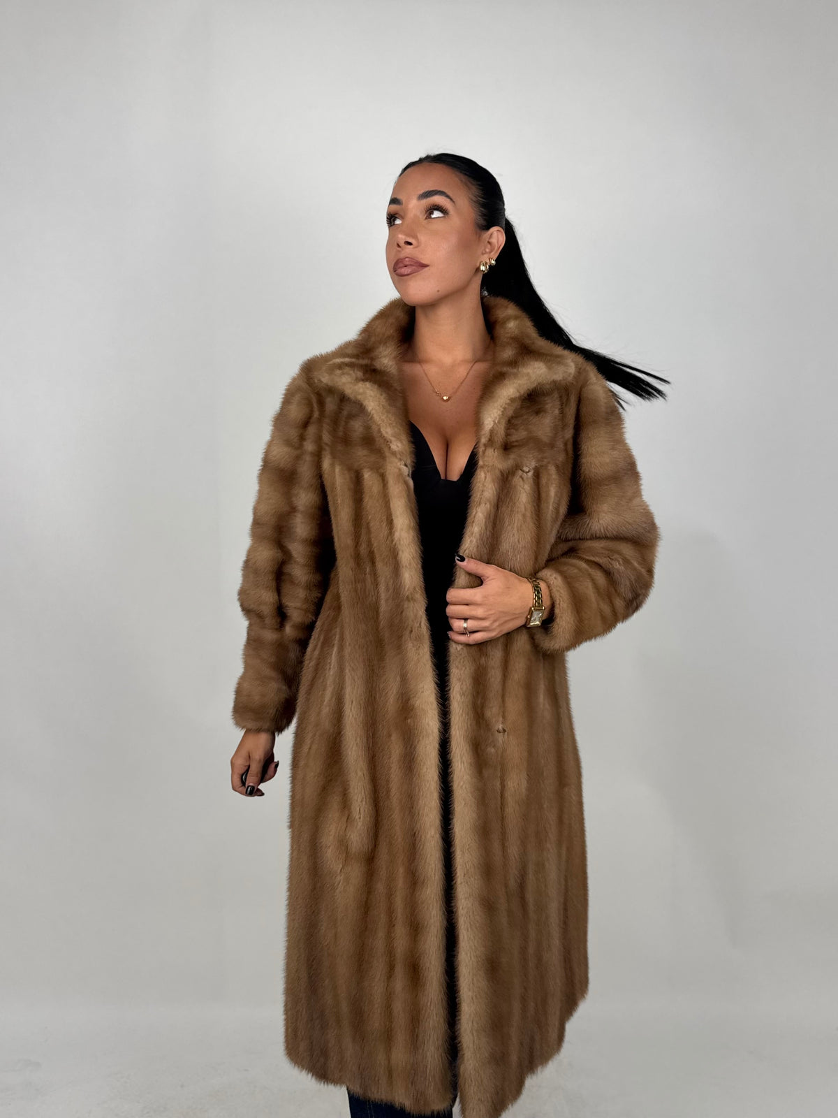 Cappotto in visone N716