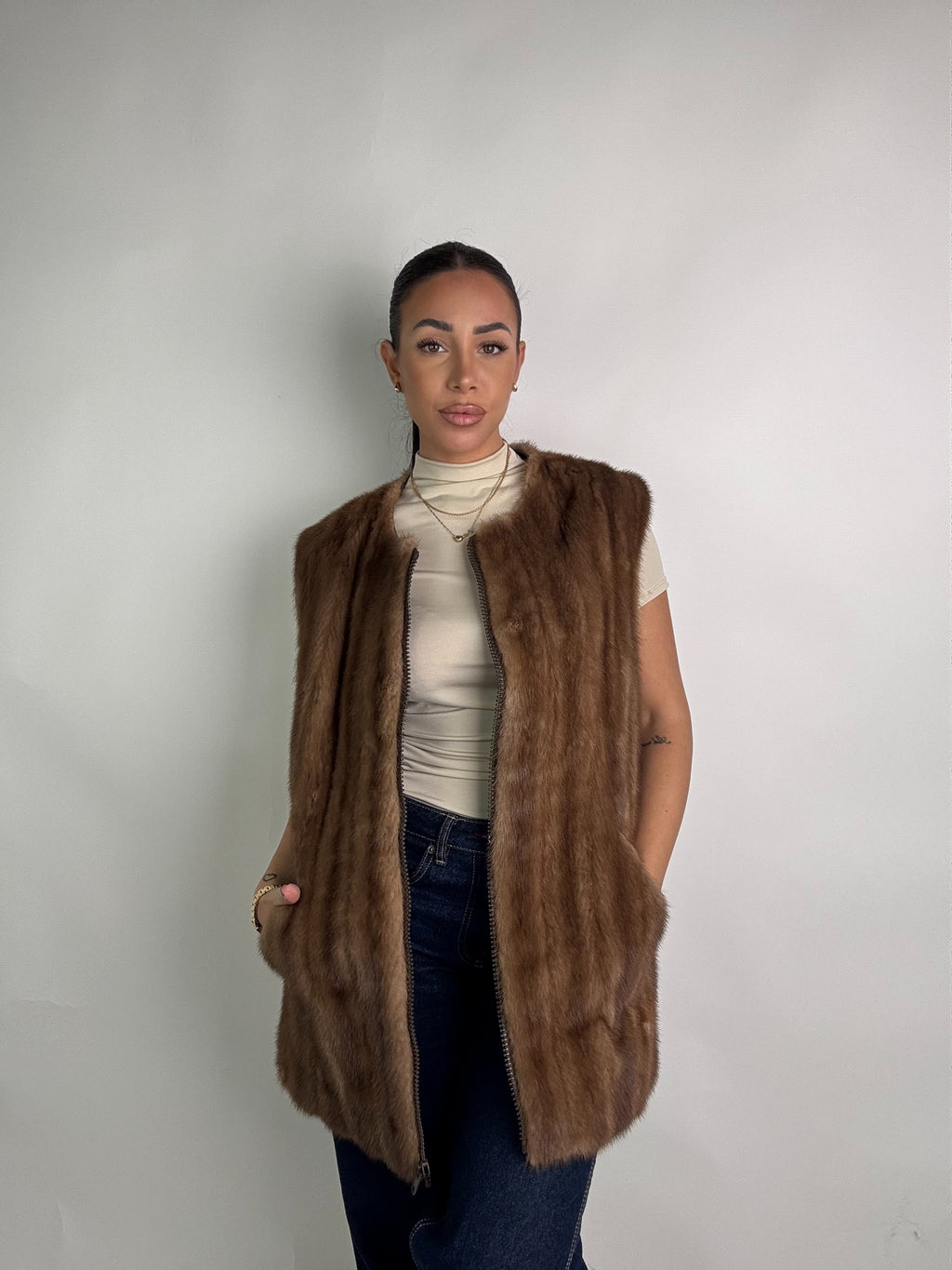 Smanicato in visone N271