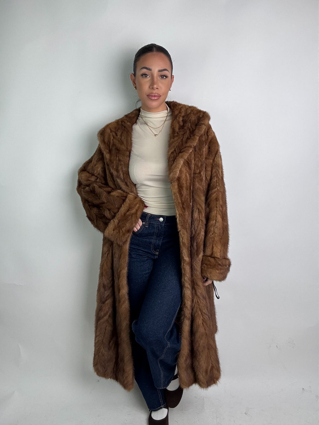 Cappotto in visone N409