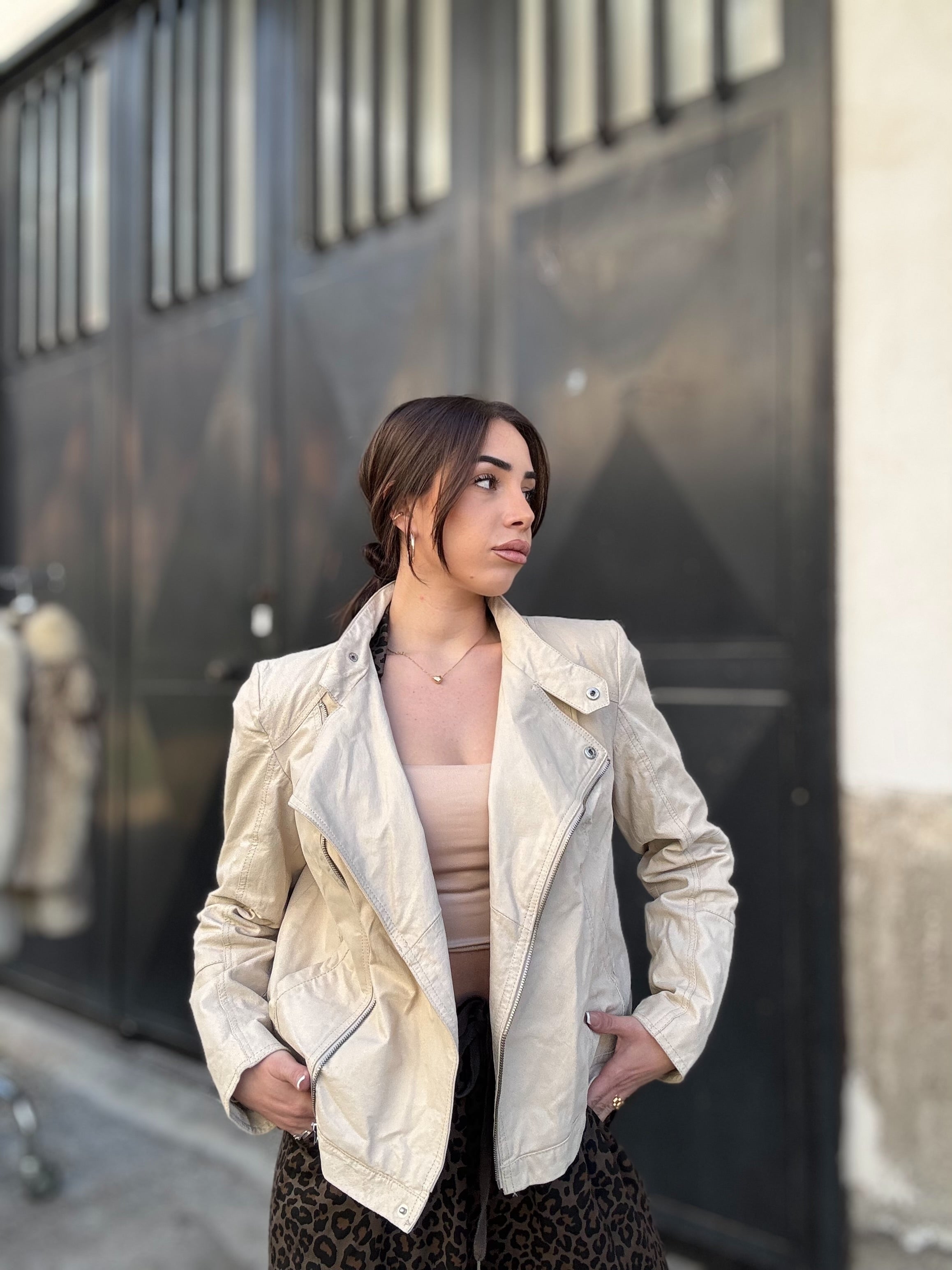 Chiodo in pelle