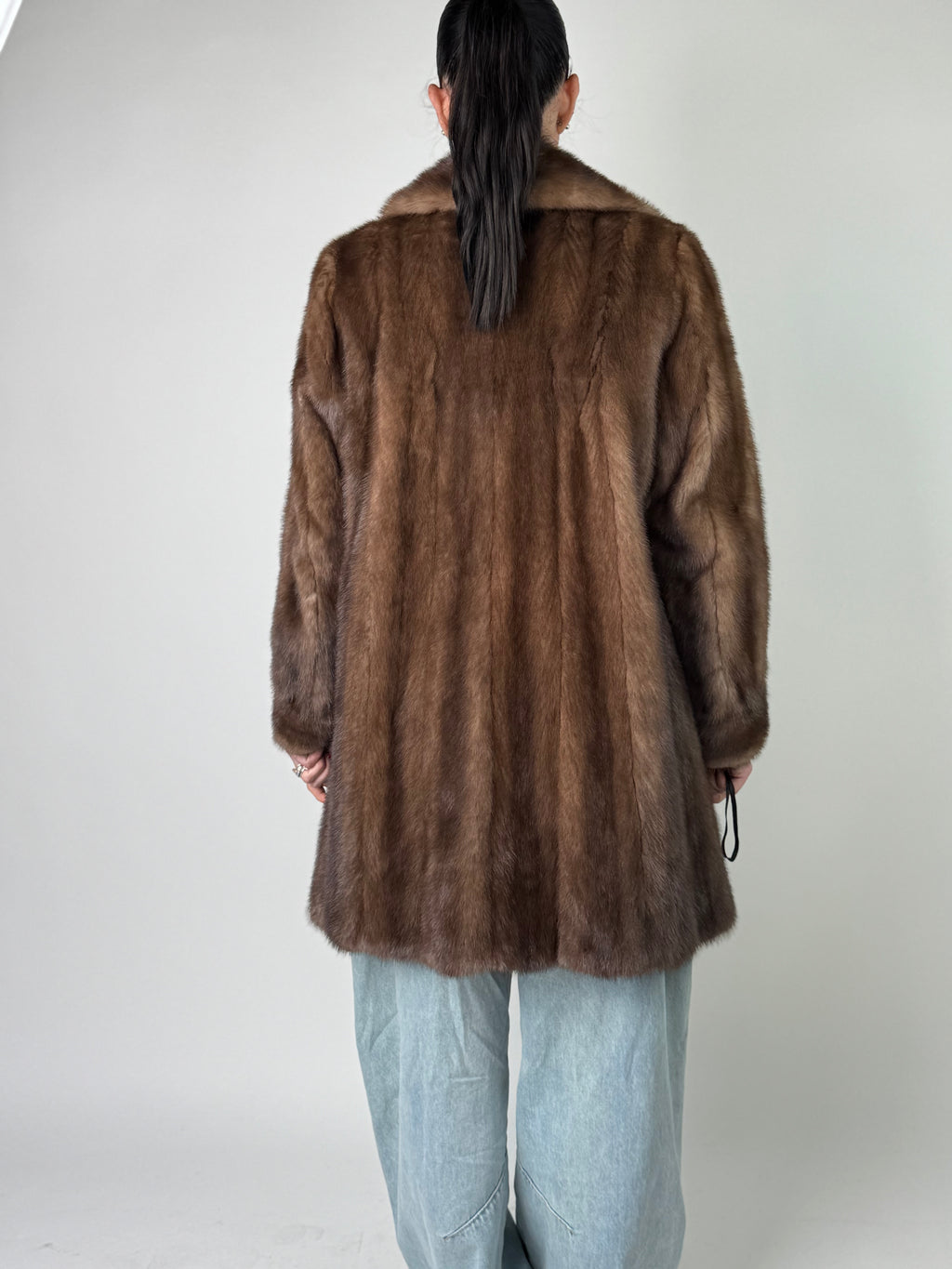 Cappotto in visone N574
