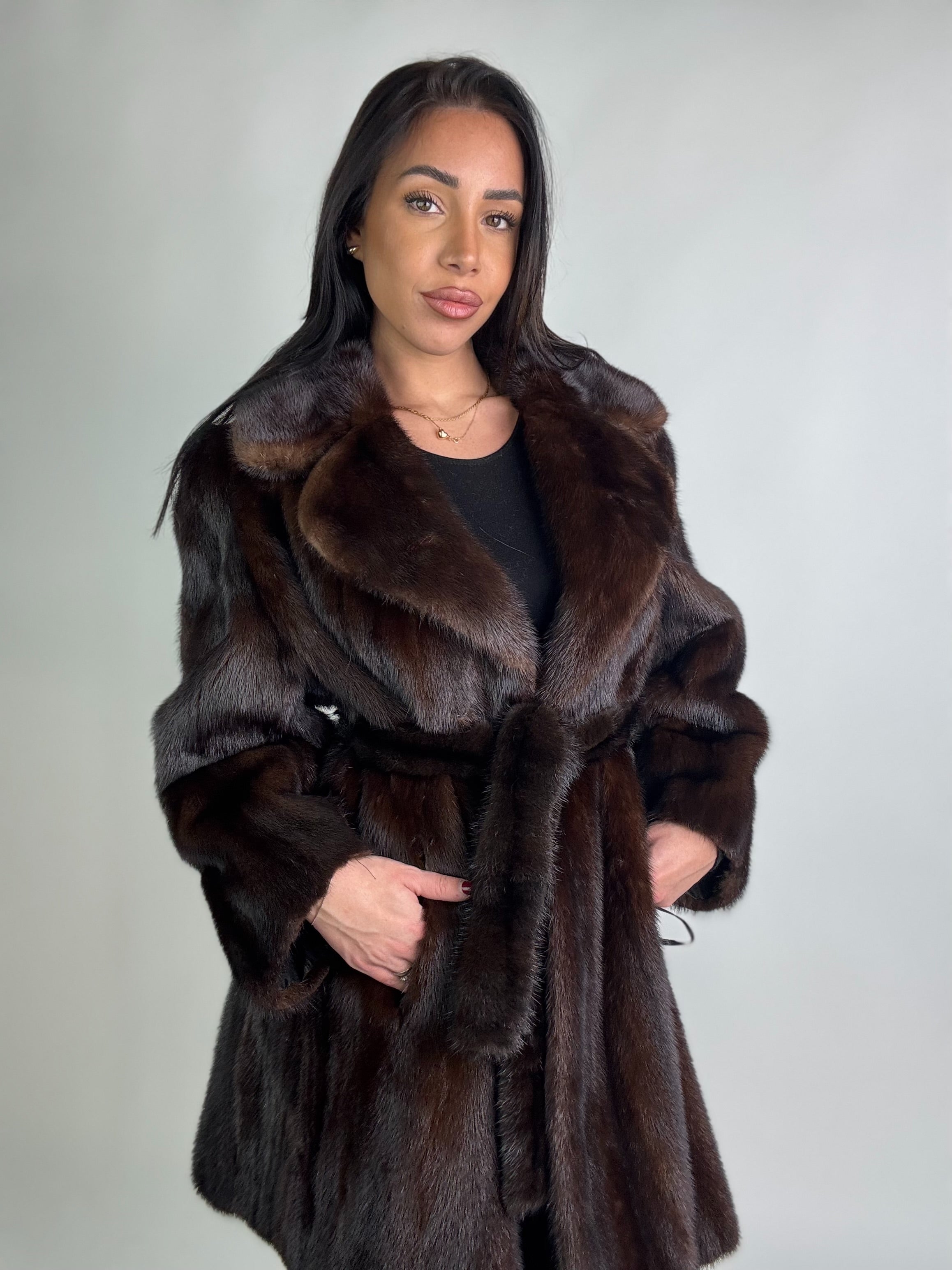 Cappotto in visone N411