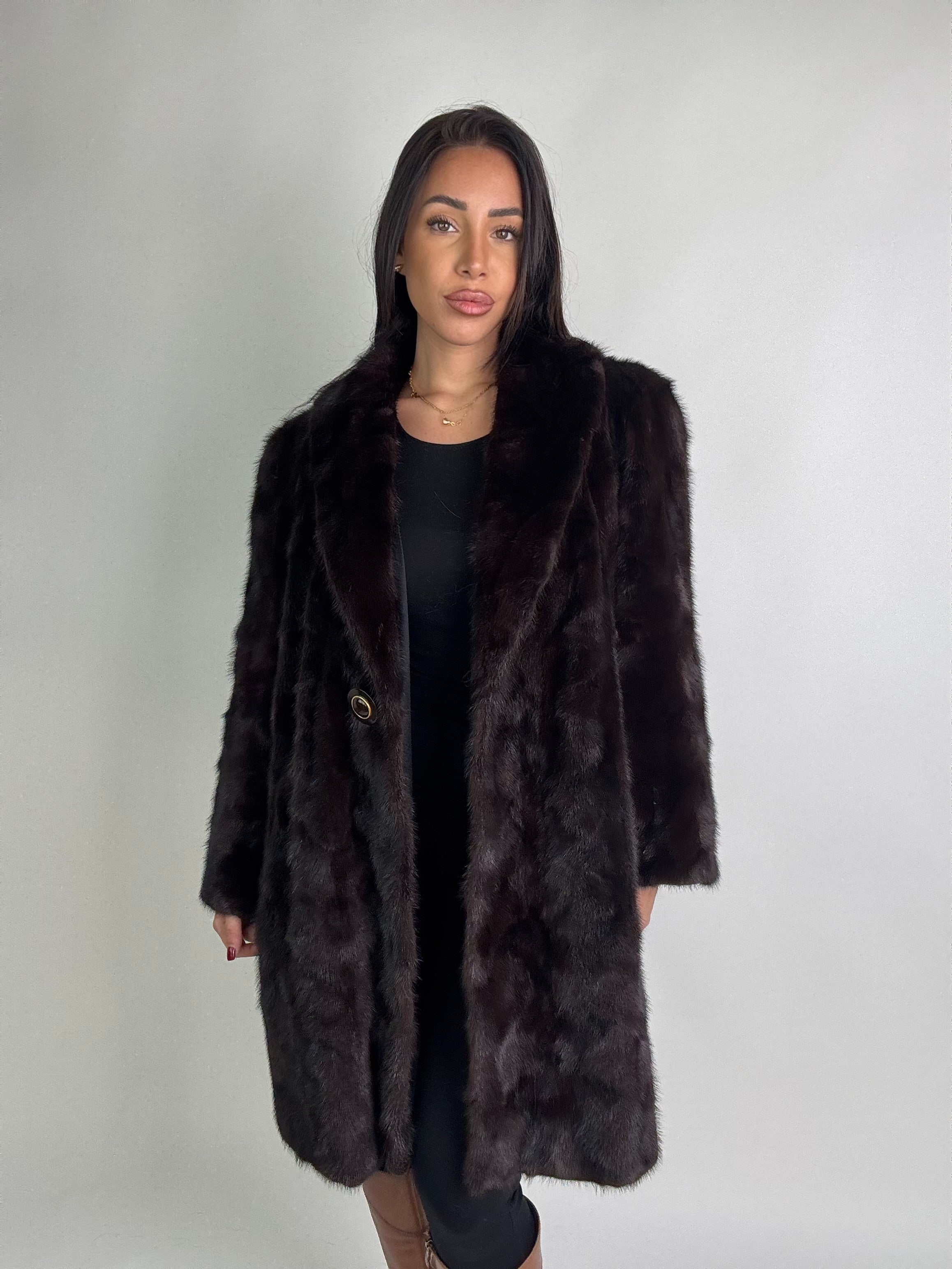 Cappotto in visone N412