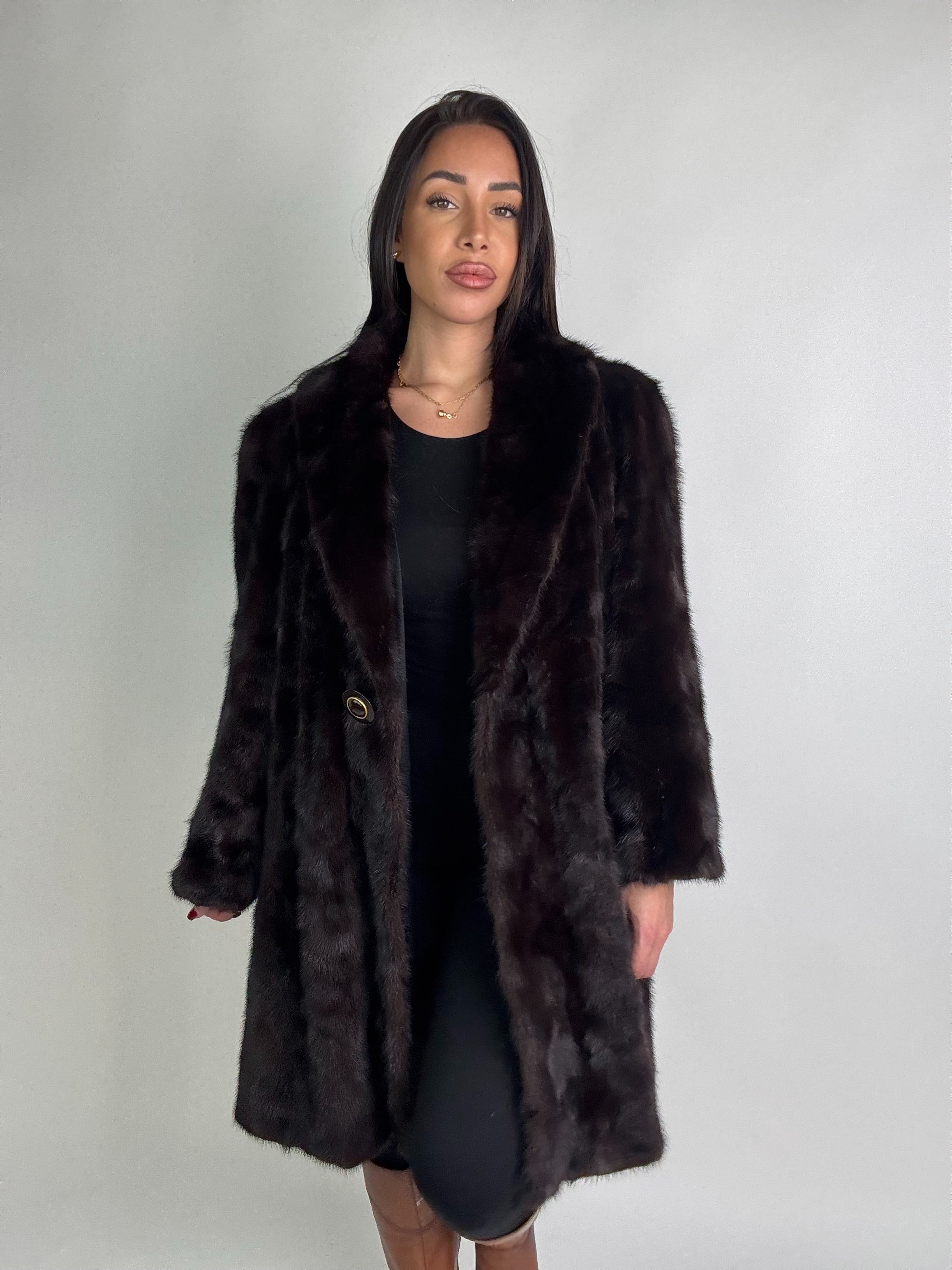 Cappotto in visone N412