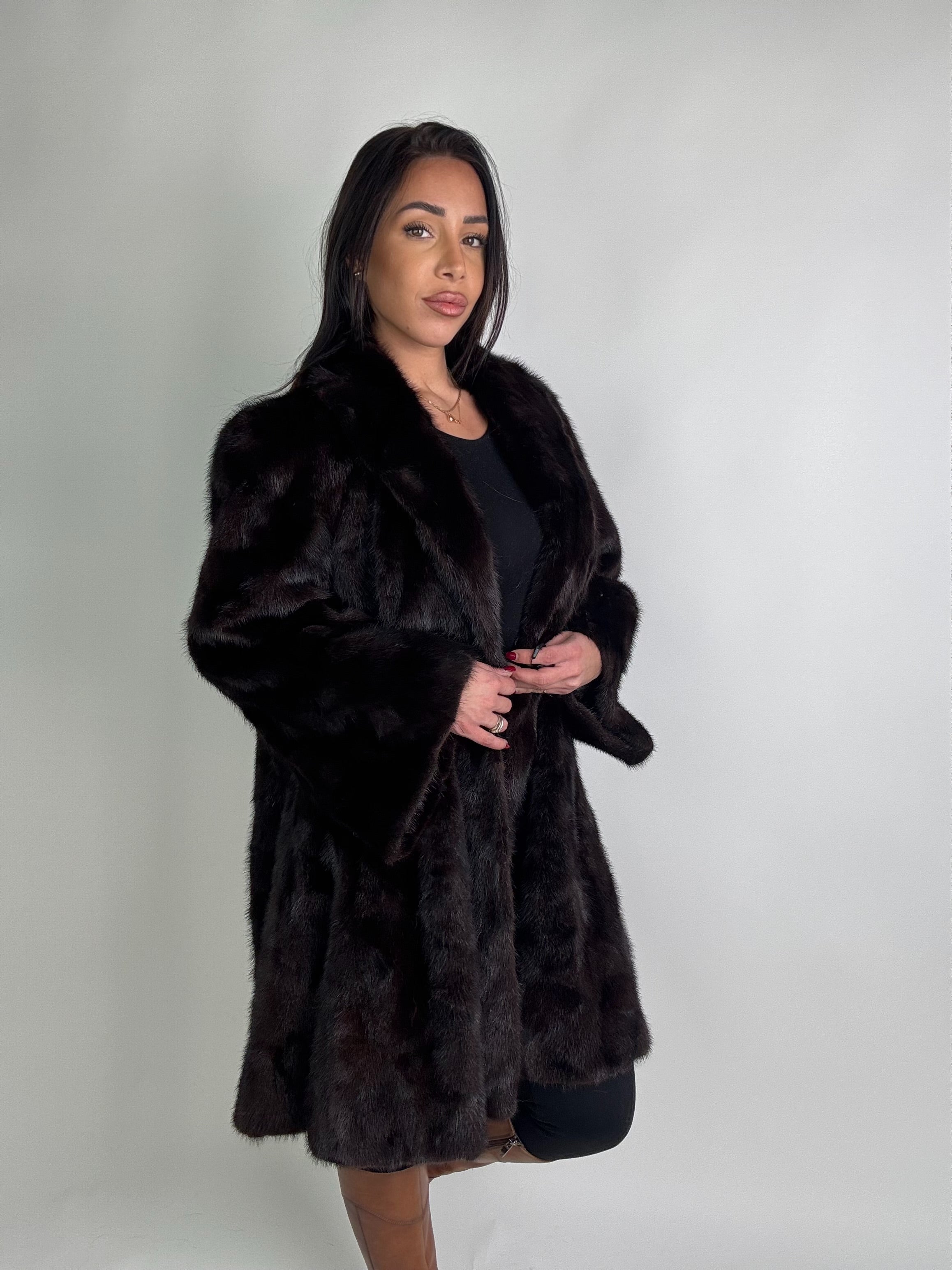 Cappotto in visone N412