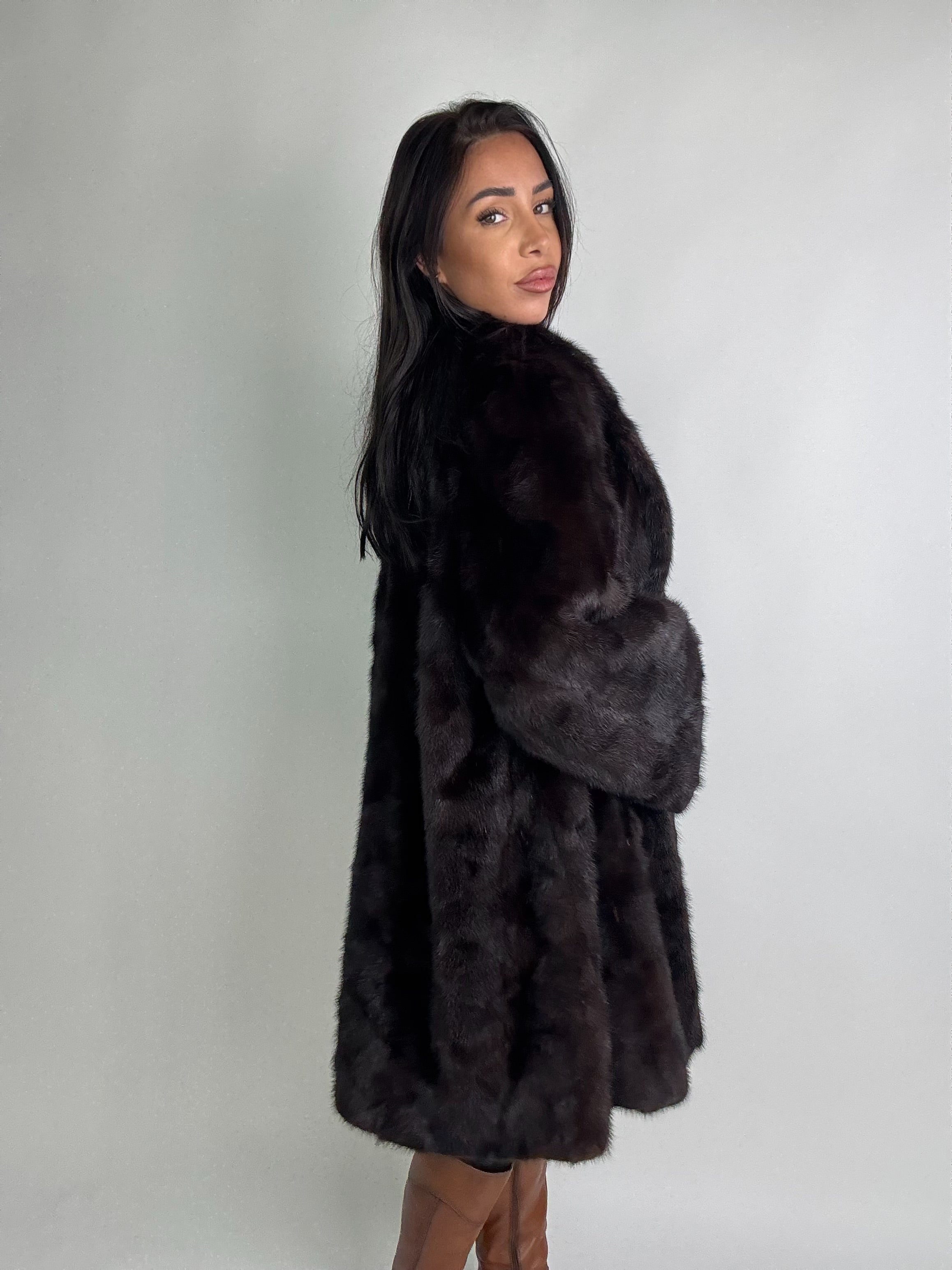 Cappotto in visone N412