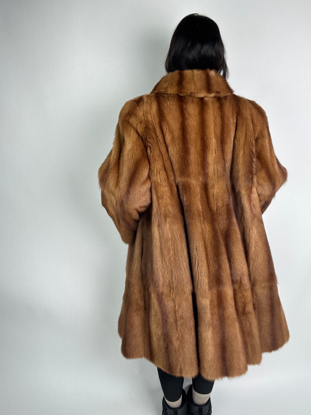 Cappotto in visone N473