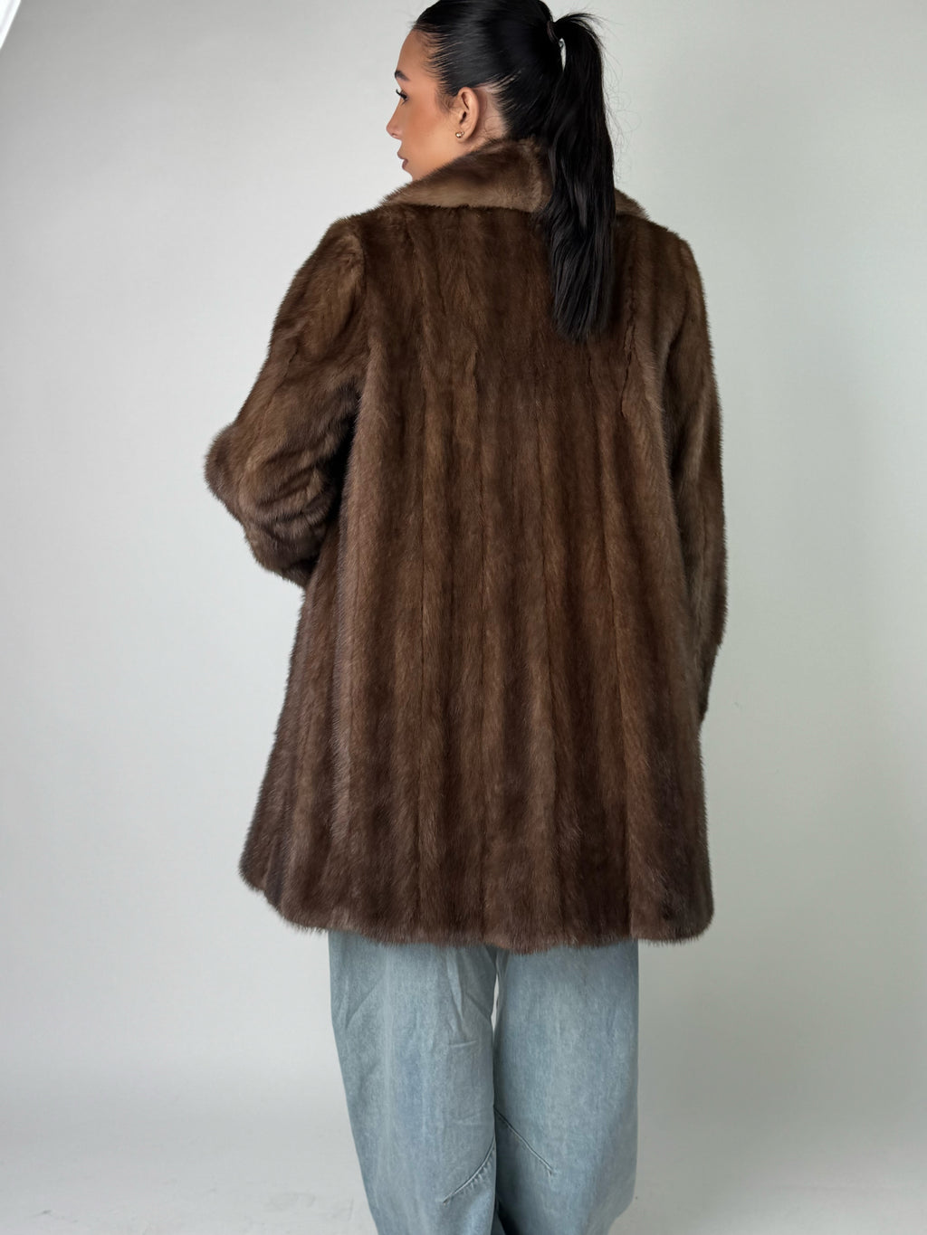 Cappotto in visone N574