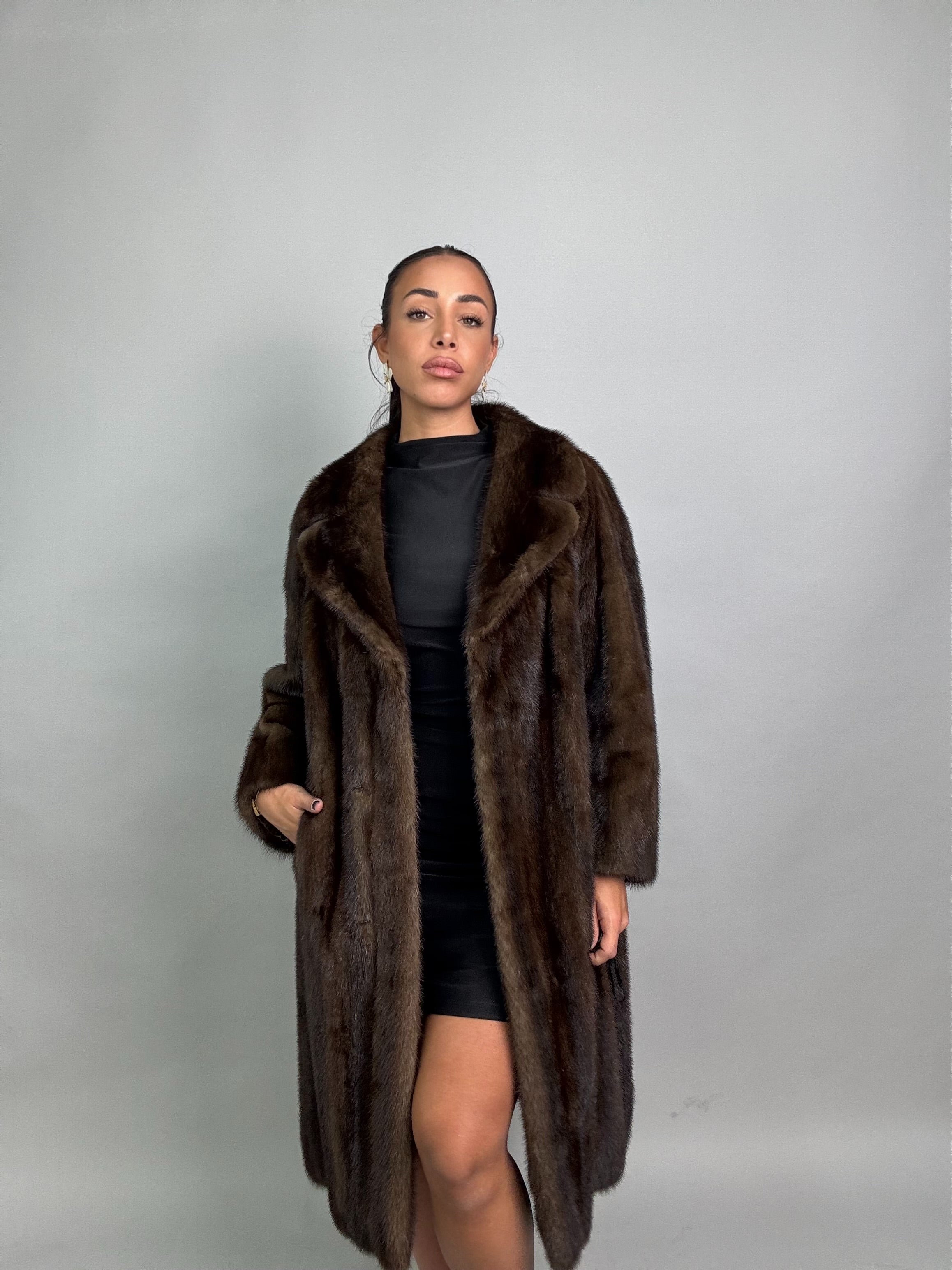 Cappotto in visone N351