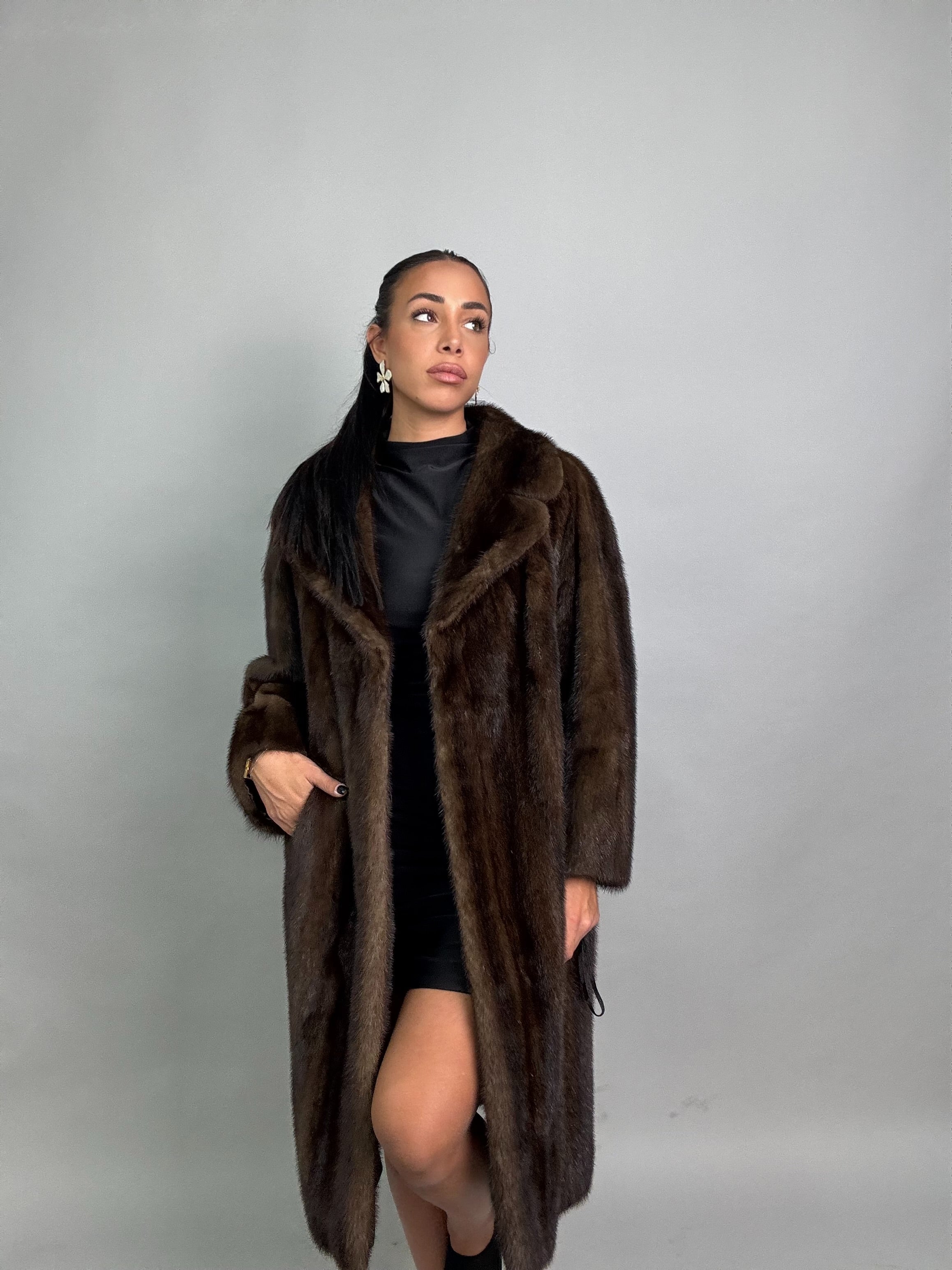 Cappotto in visone N351