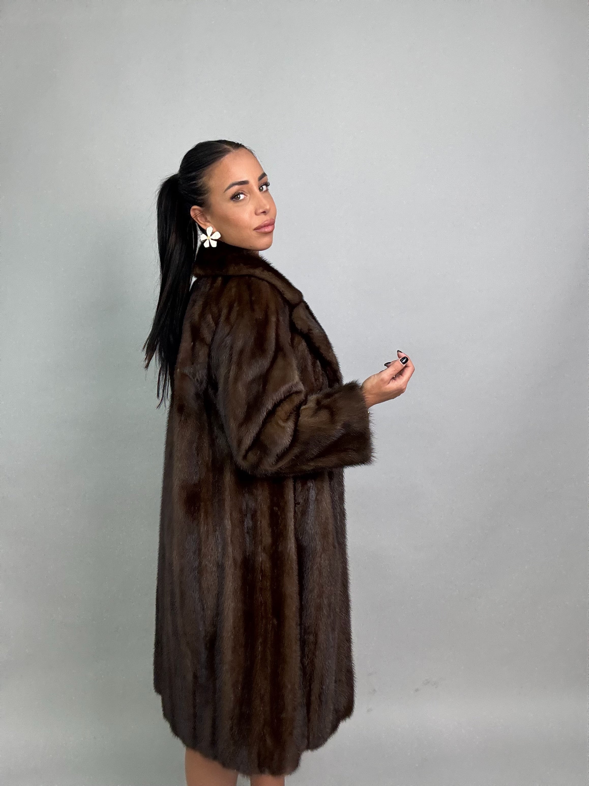 Cappotto in visone N351