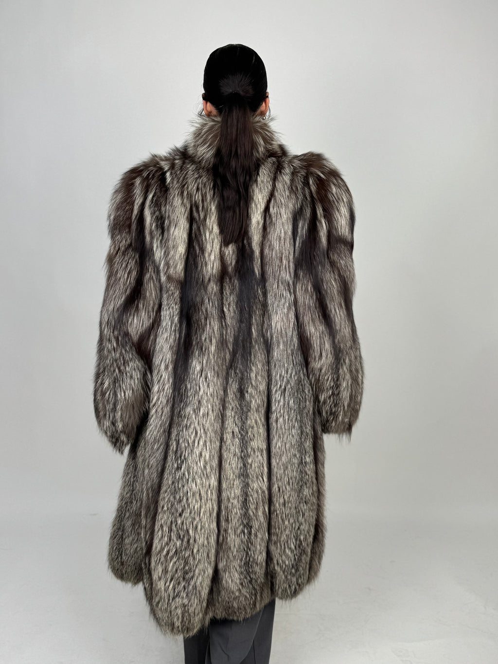 Cappotto in volpe argentata N449