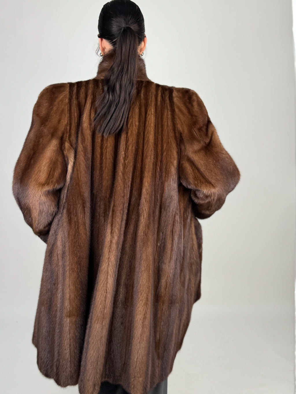 Cappotto in visone N604