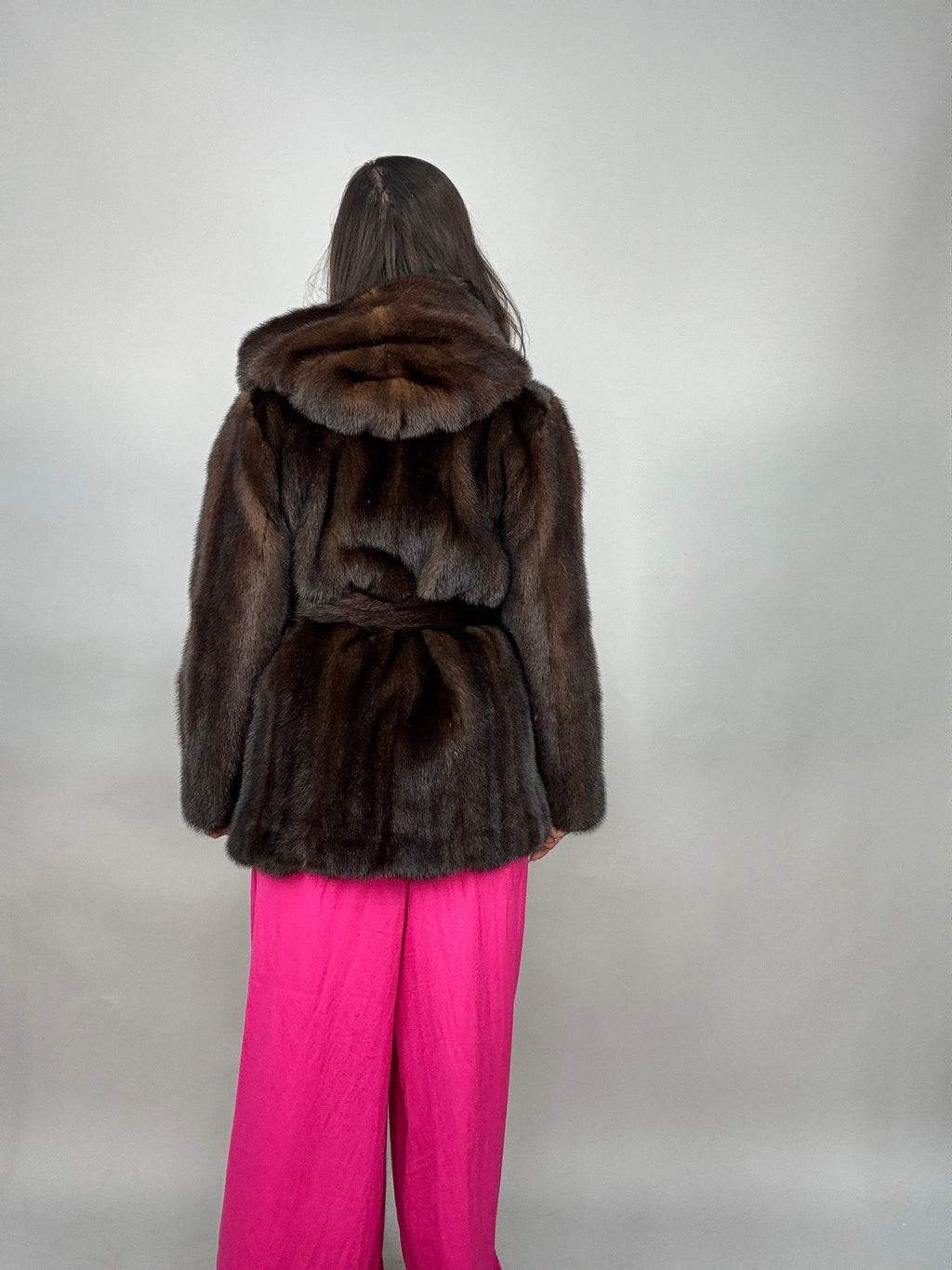 Giacca in visone cintura e cappuccio