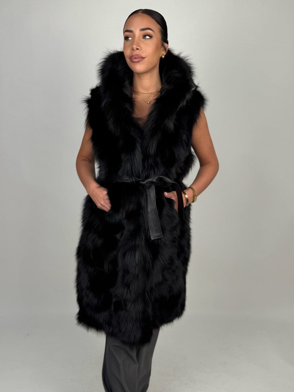 Smanicato in volpe total black N24