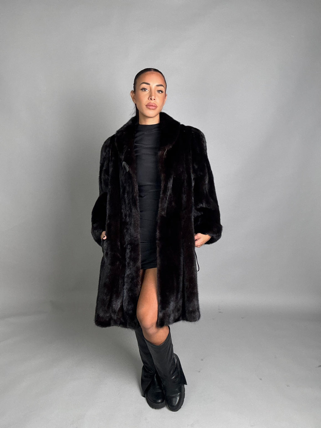Cappotto in visone N352
