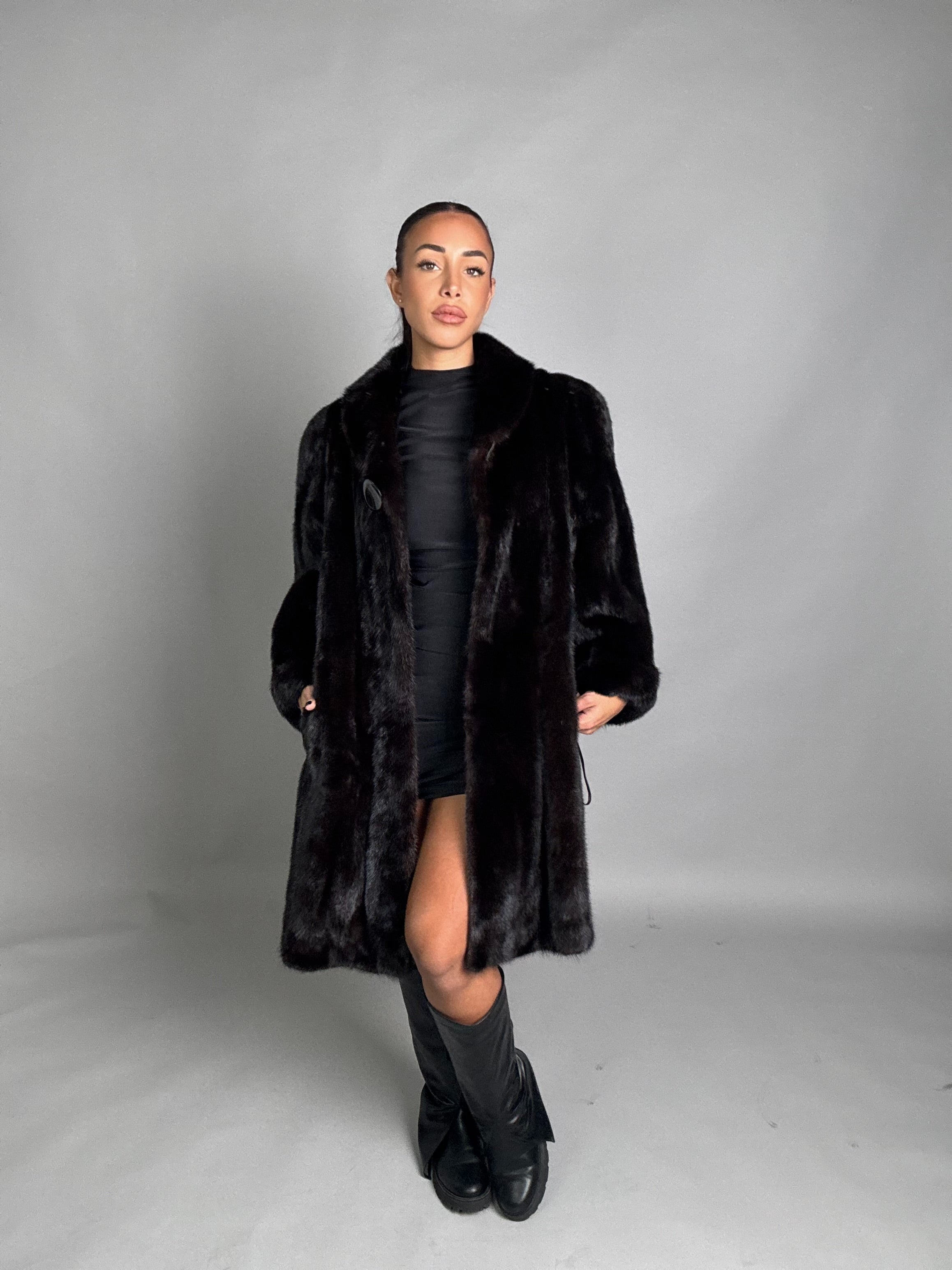 Cappotto in visone N352