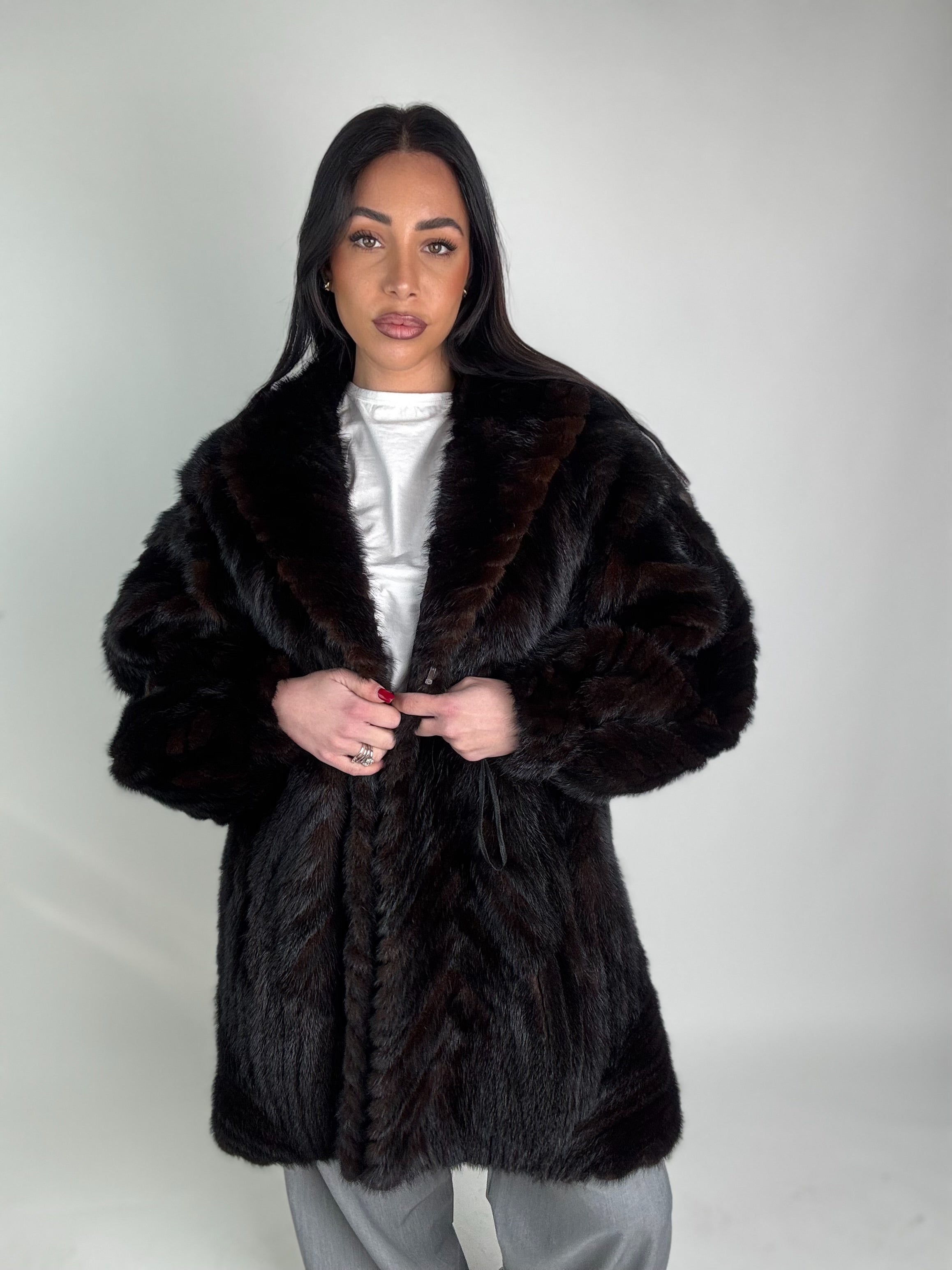 Cappotto in visone N576