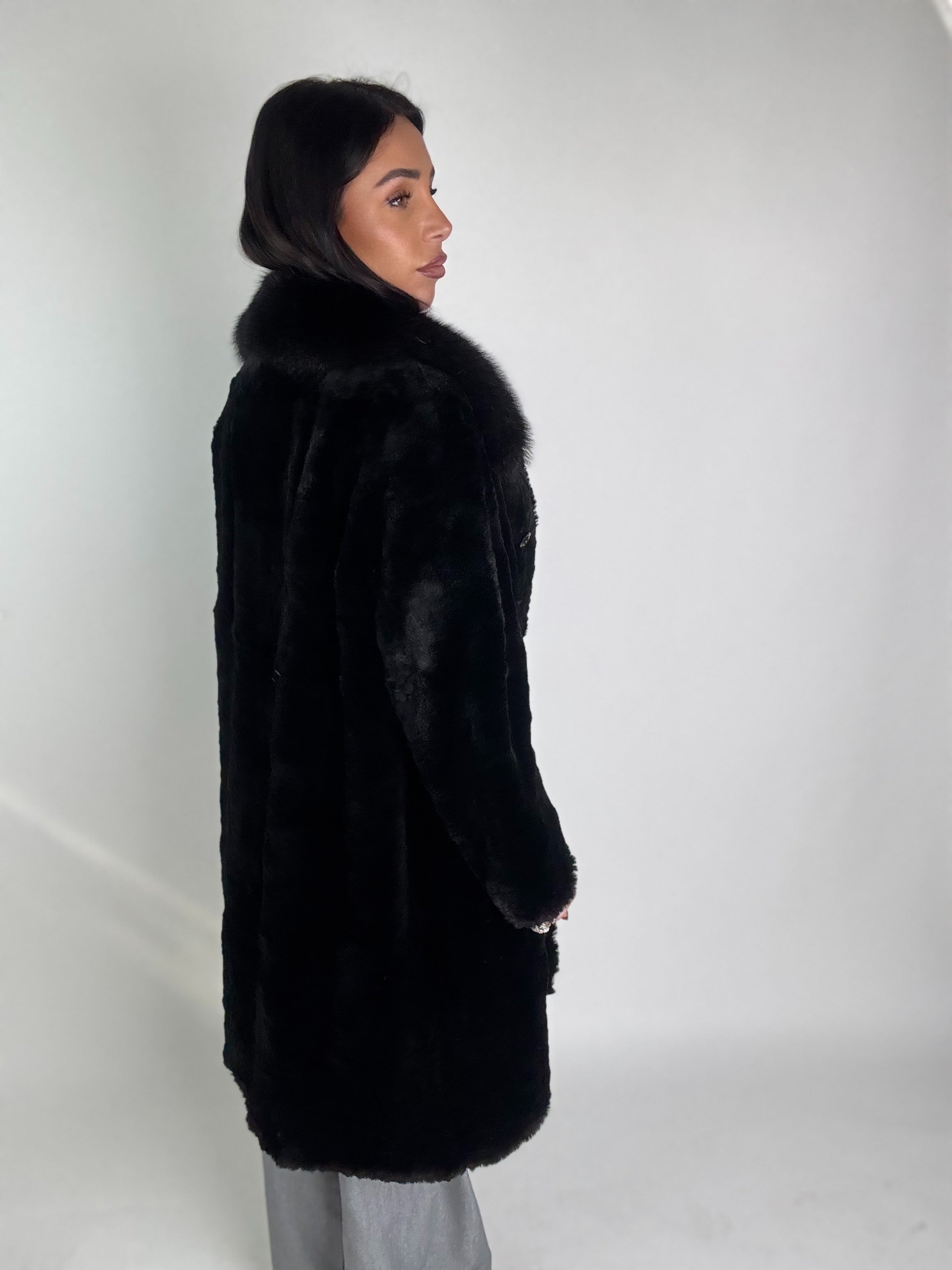 Cappotto in castoro rasato N416