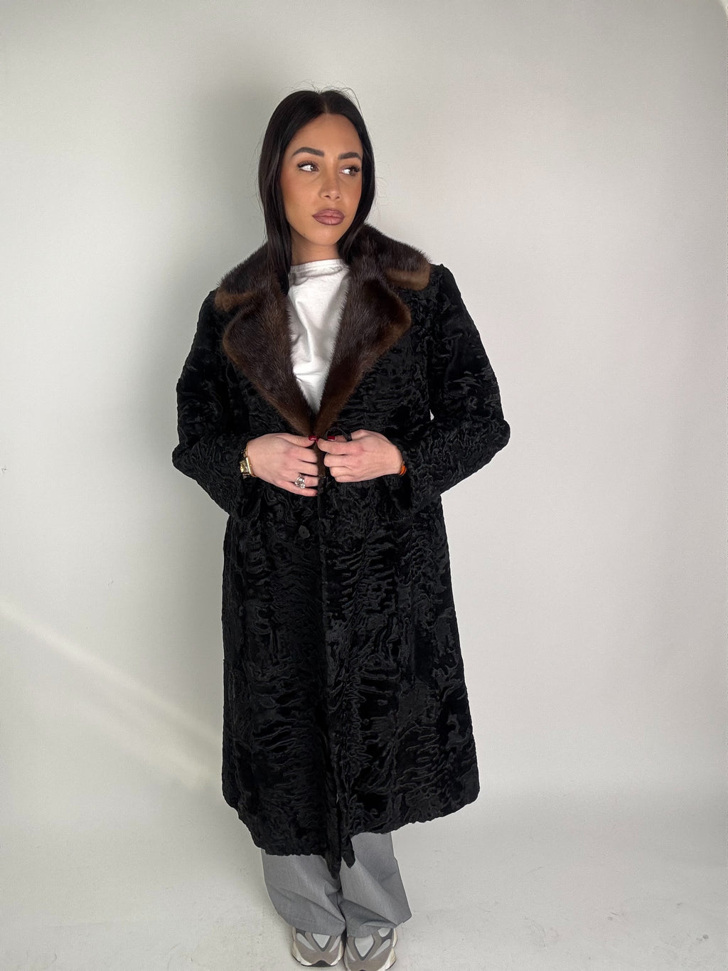 Cappotto in astrakan e visone N64