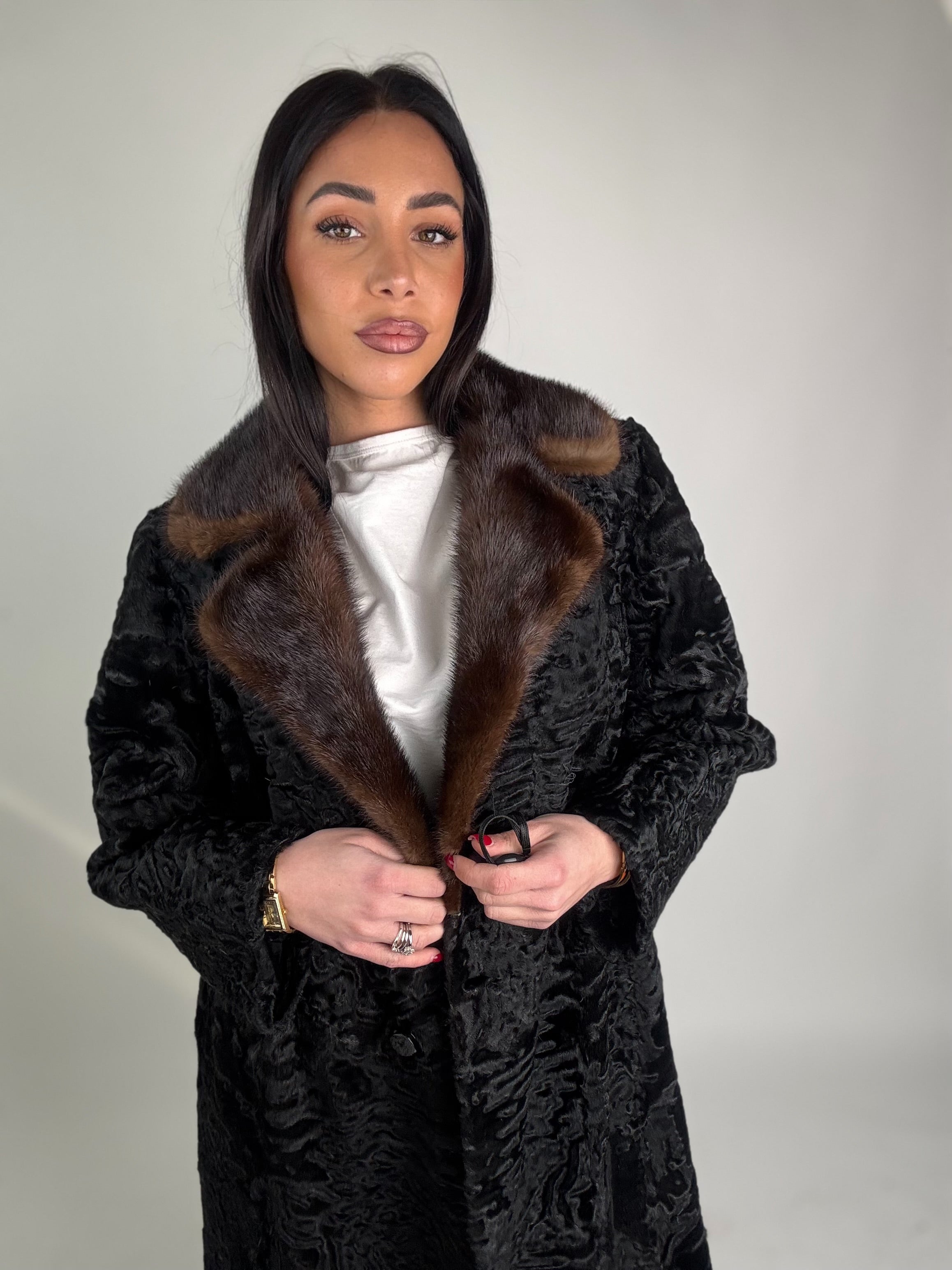 Cappotto in astrakan e visone N64
