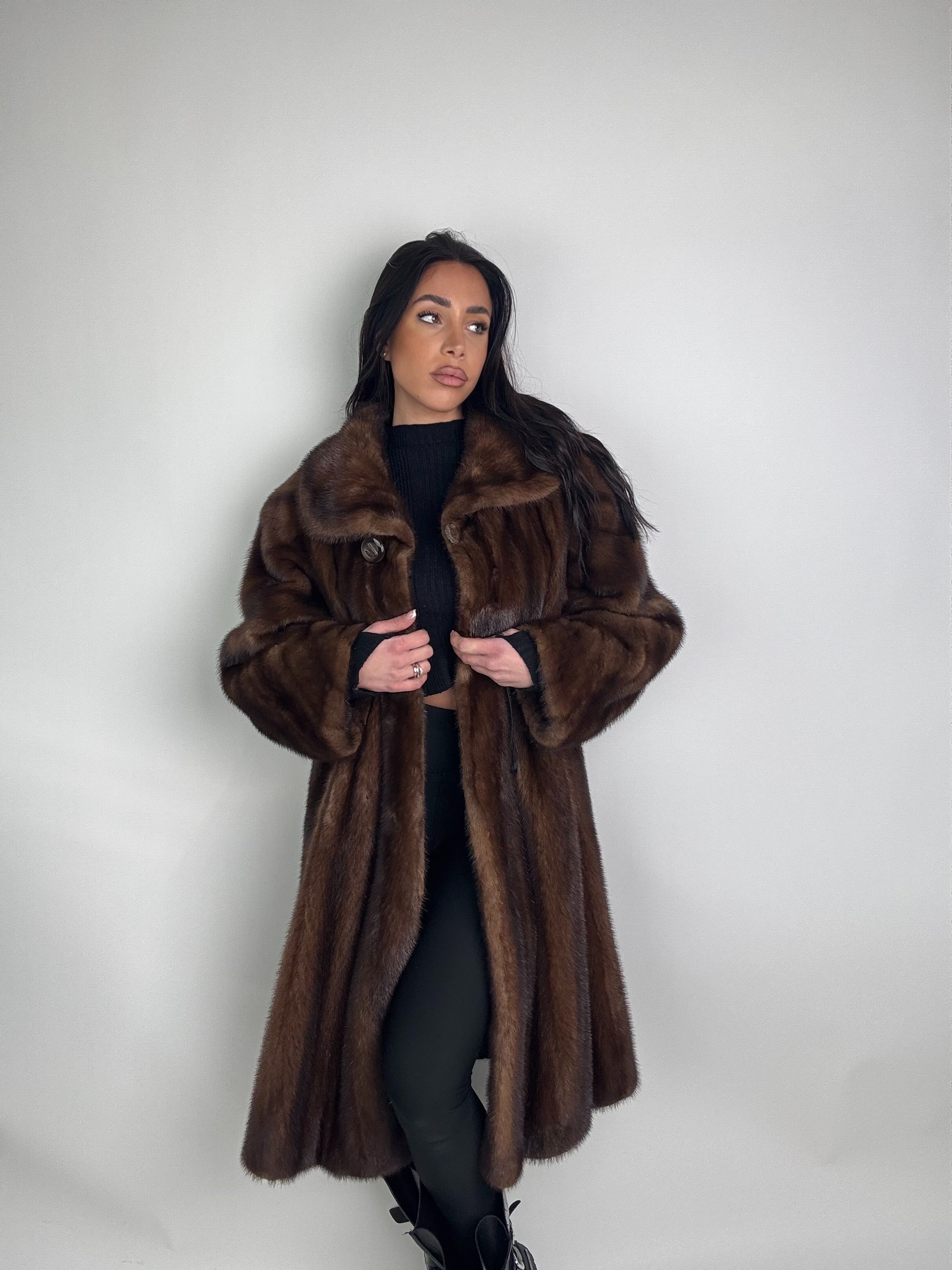 Cappotto in visone N474