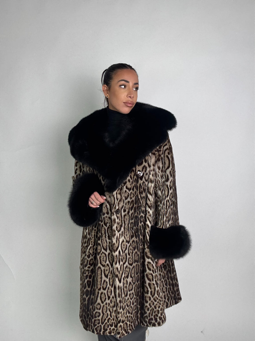 Cappotto in leopardo e volpe N30