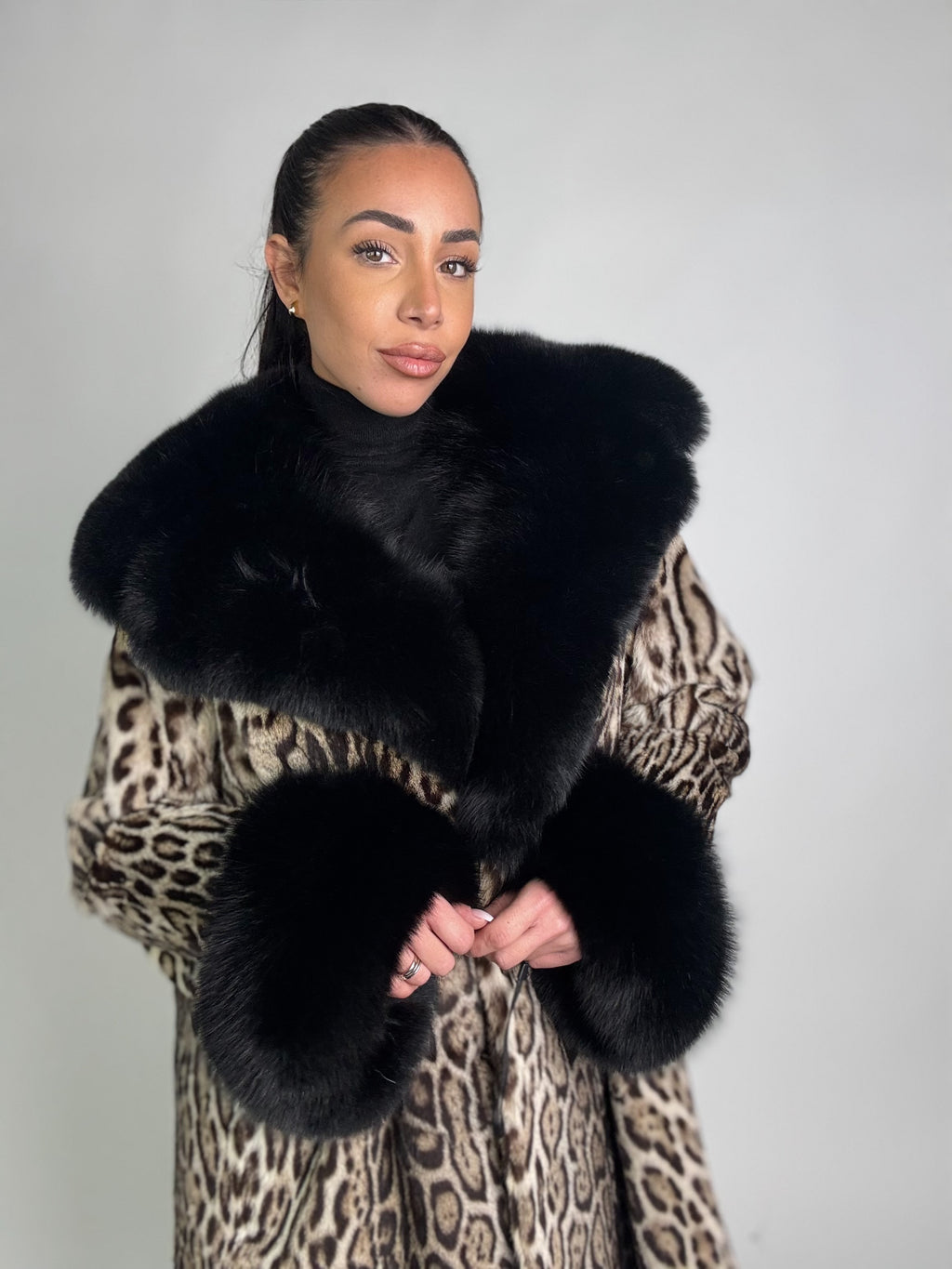 Cappotto in leopardo e volpe N30