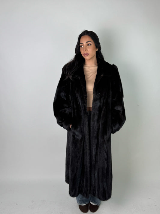 Cappotto in visone N581