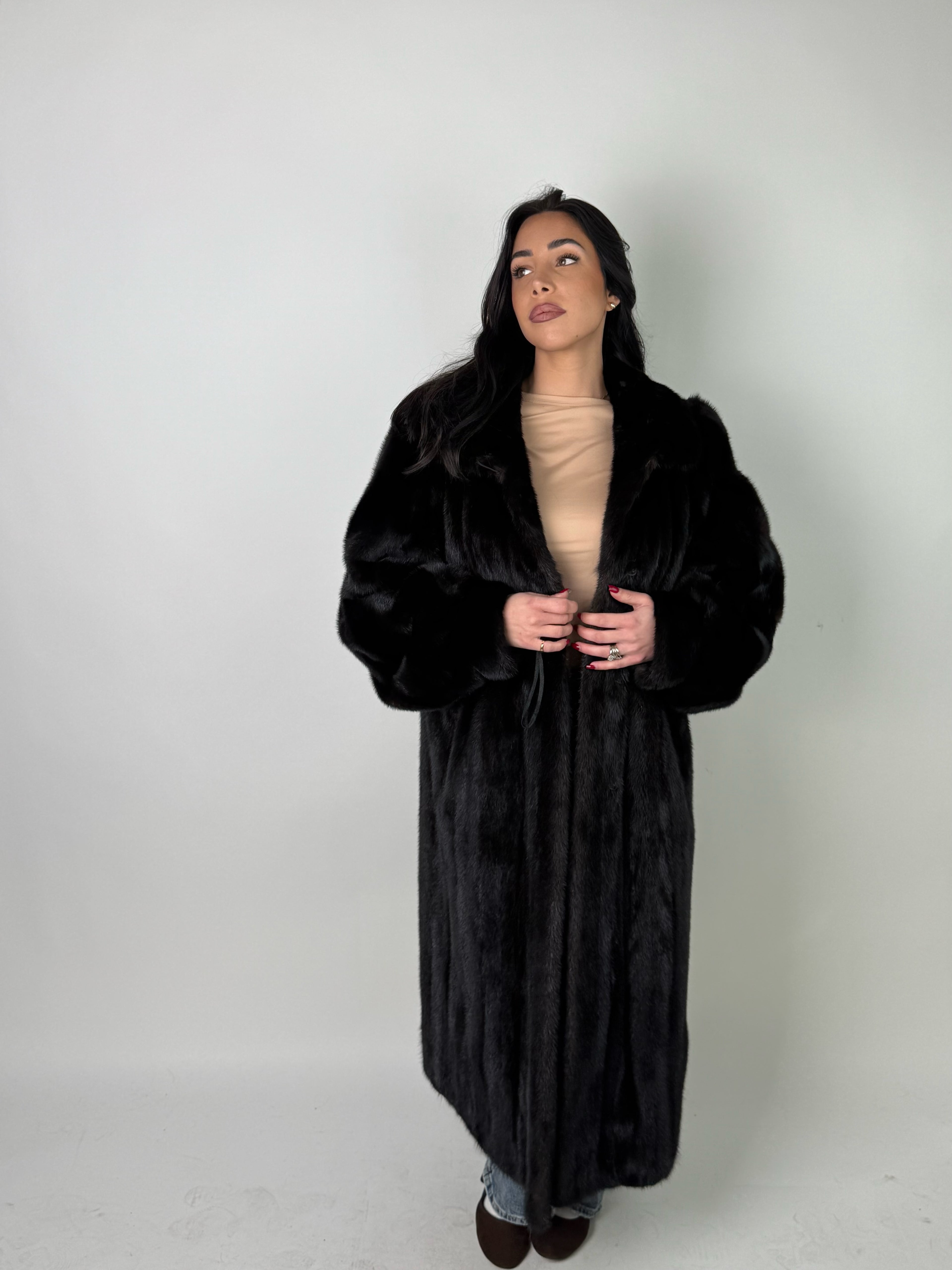 Cappotto in visone N581
