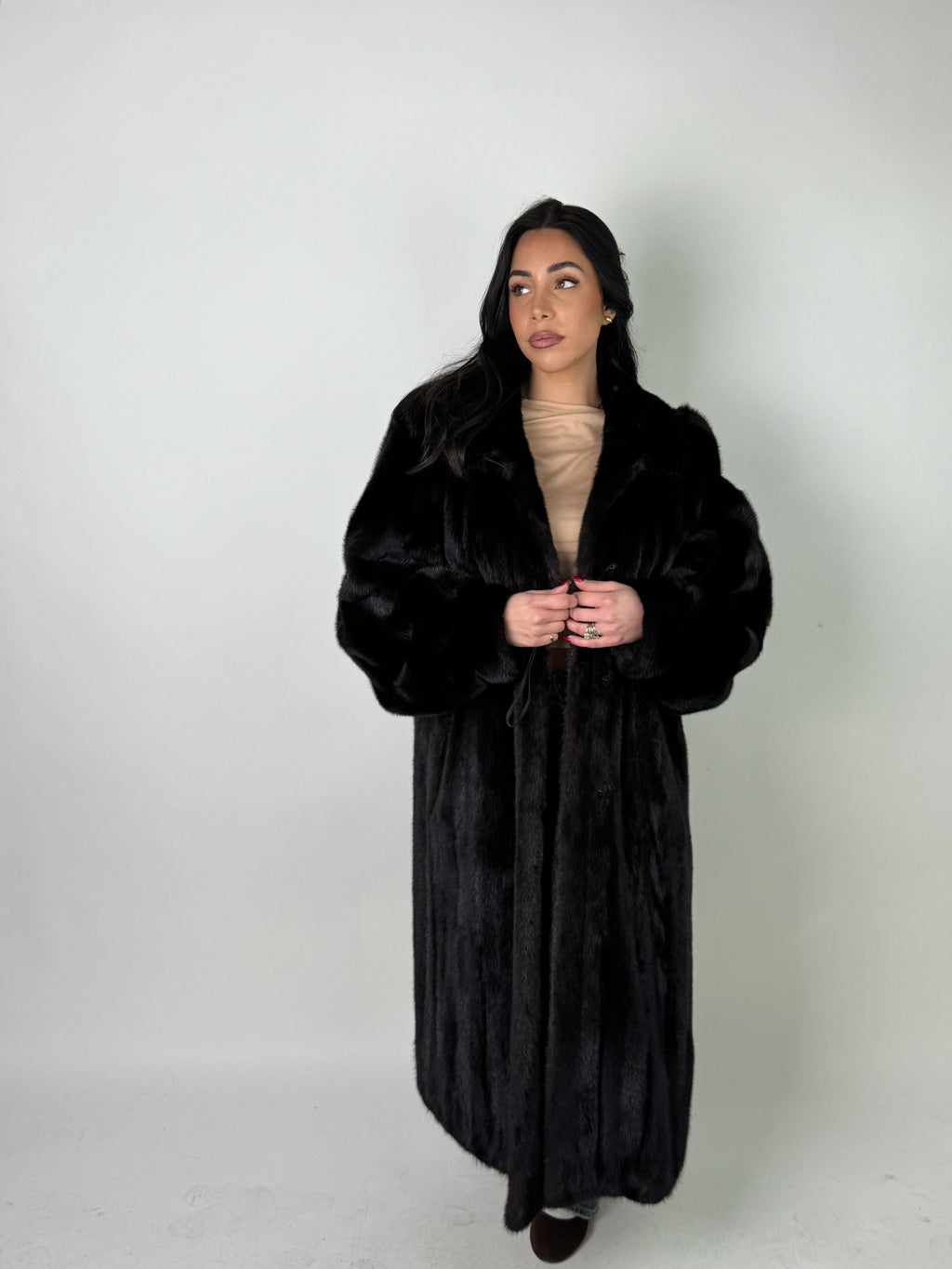 Cappotto in visone N581