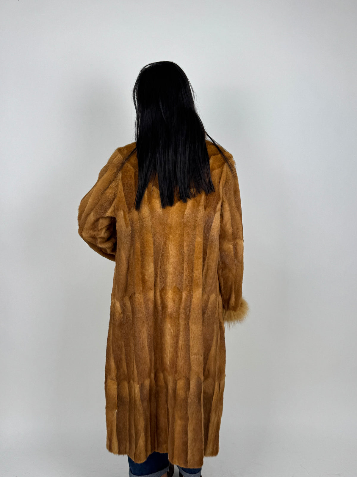 Cappotto in visone N719
