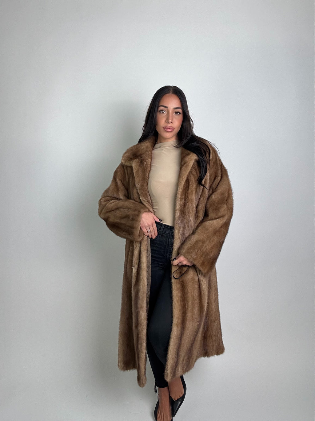Cappotto in visone N356