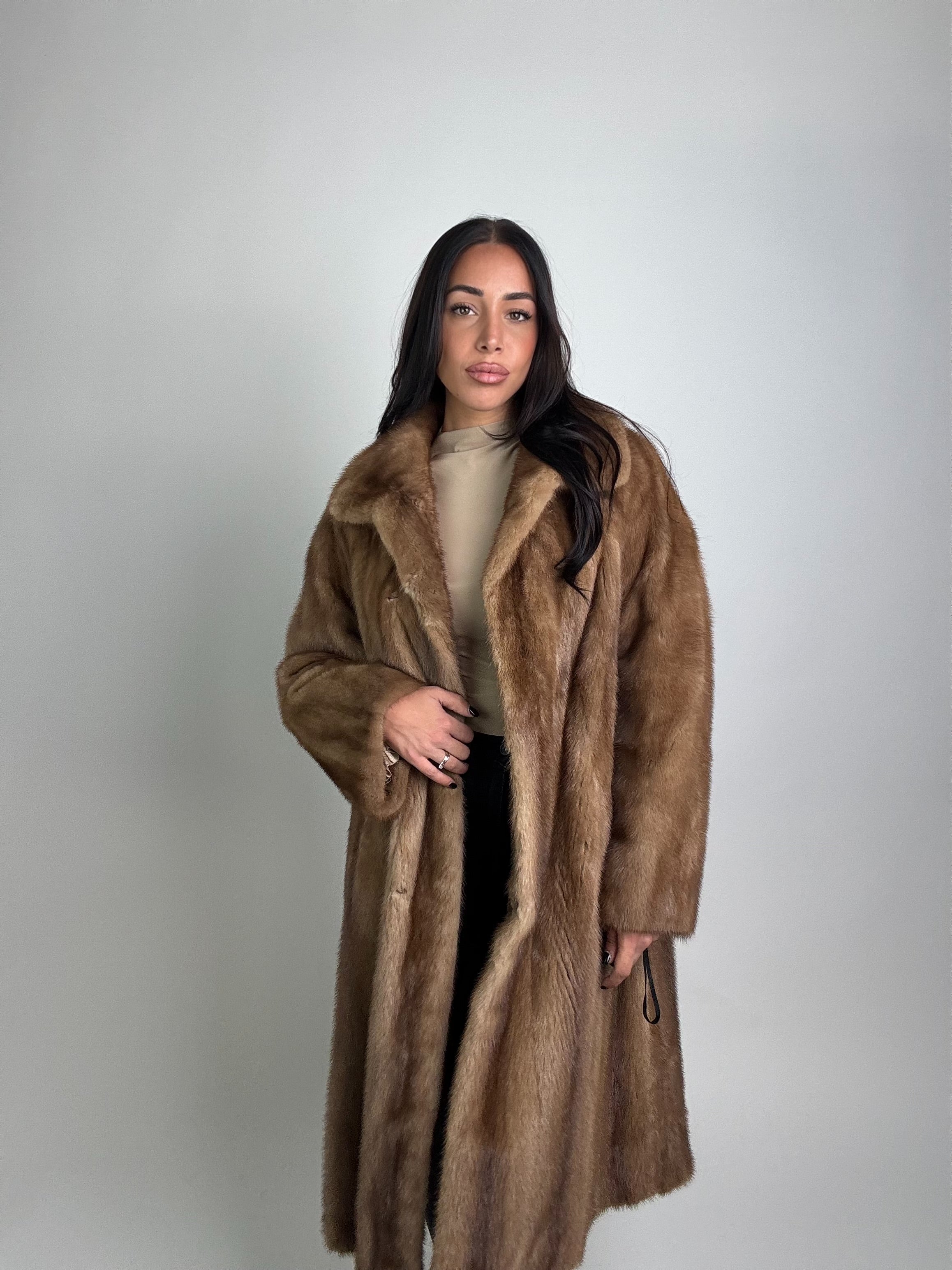 Cappotto in visone N356