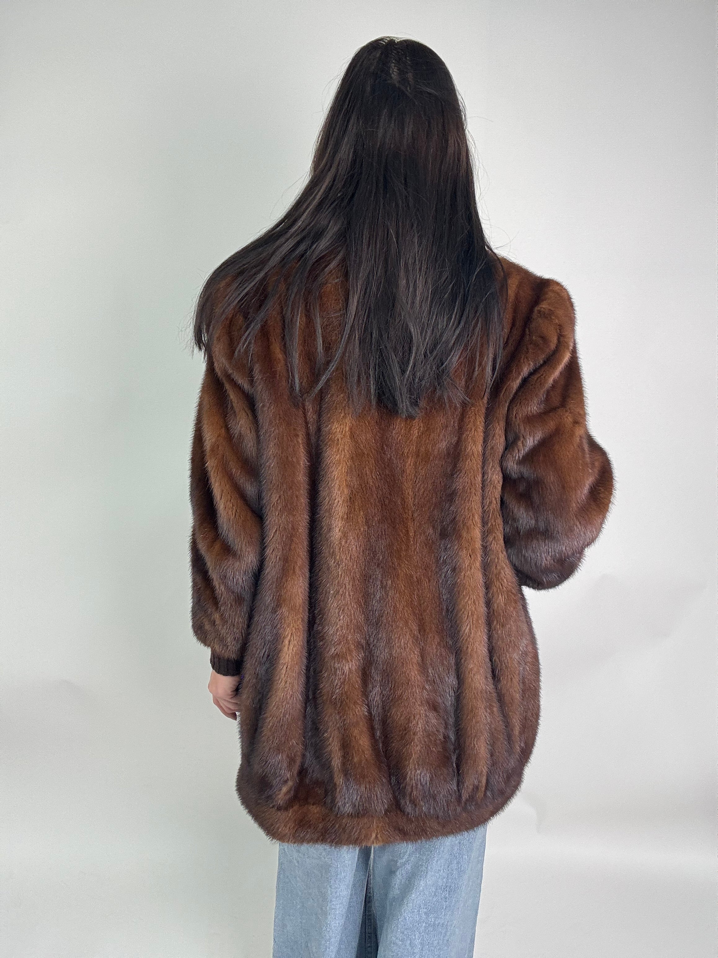 Cappotto in visone N413