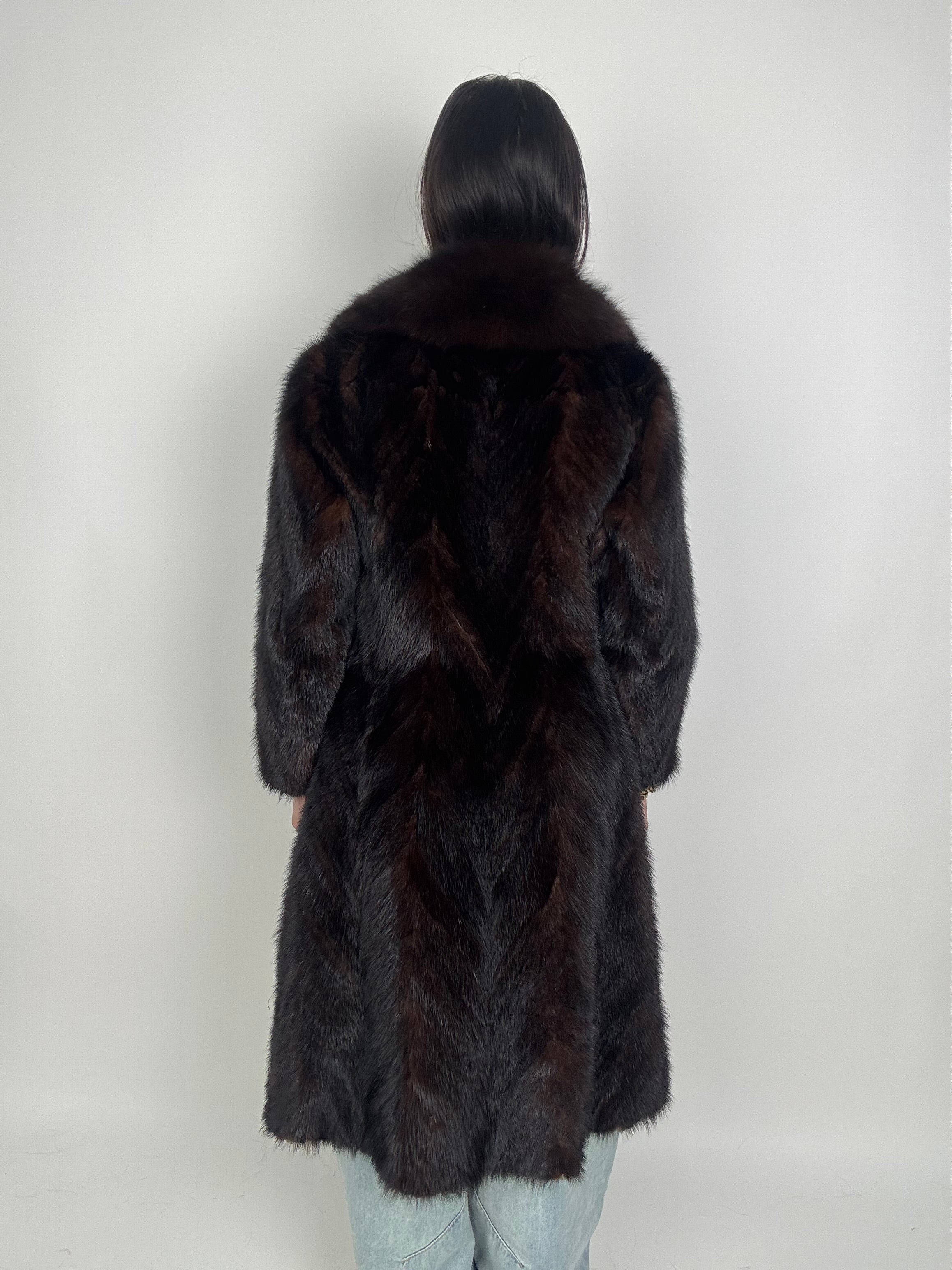 Cappotto in visone e volpe N648