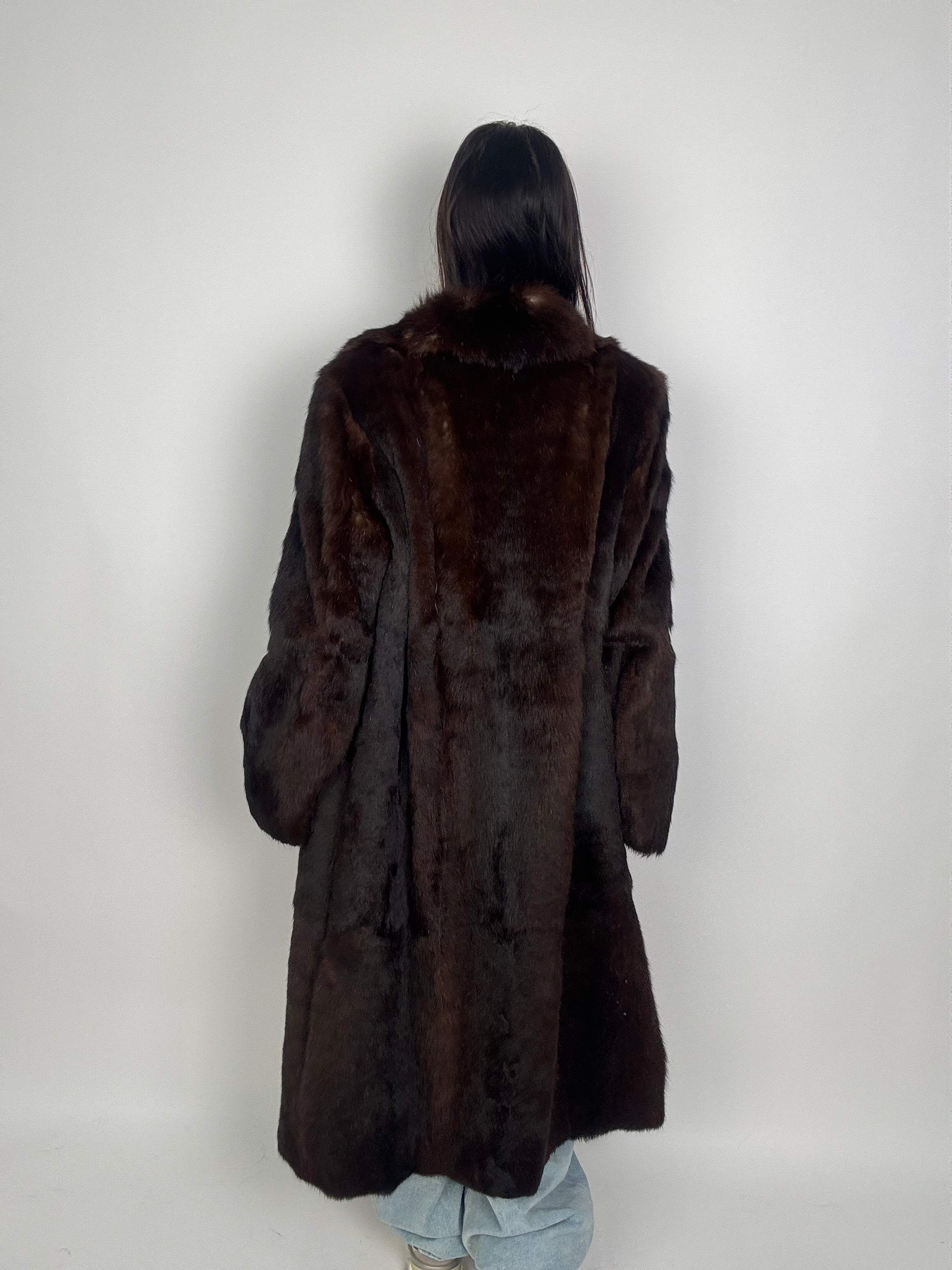 Cappotto in castoro N599