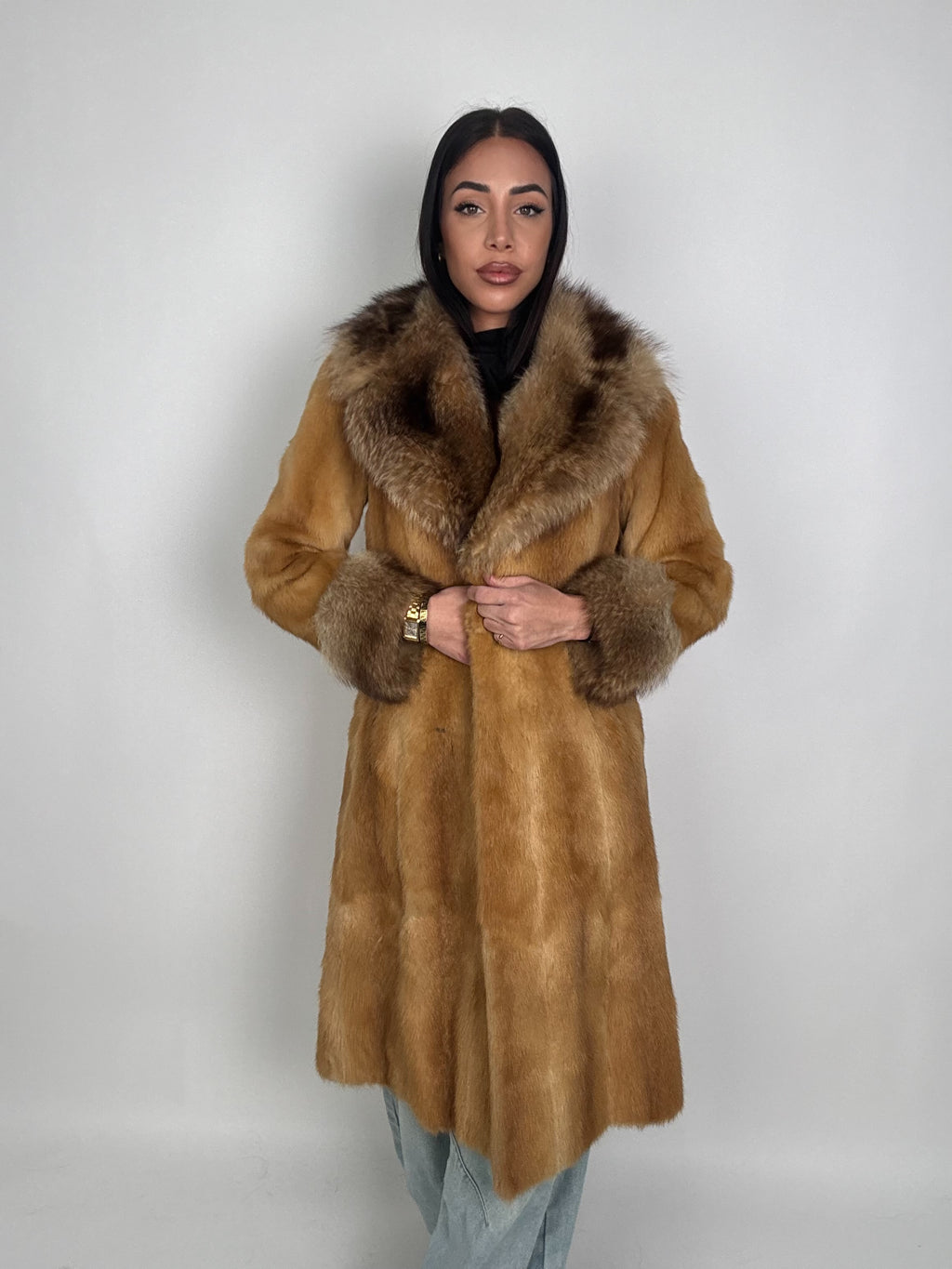 Cappotto in visone N647