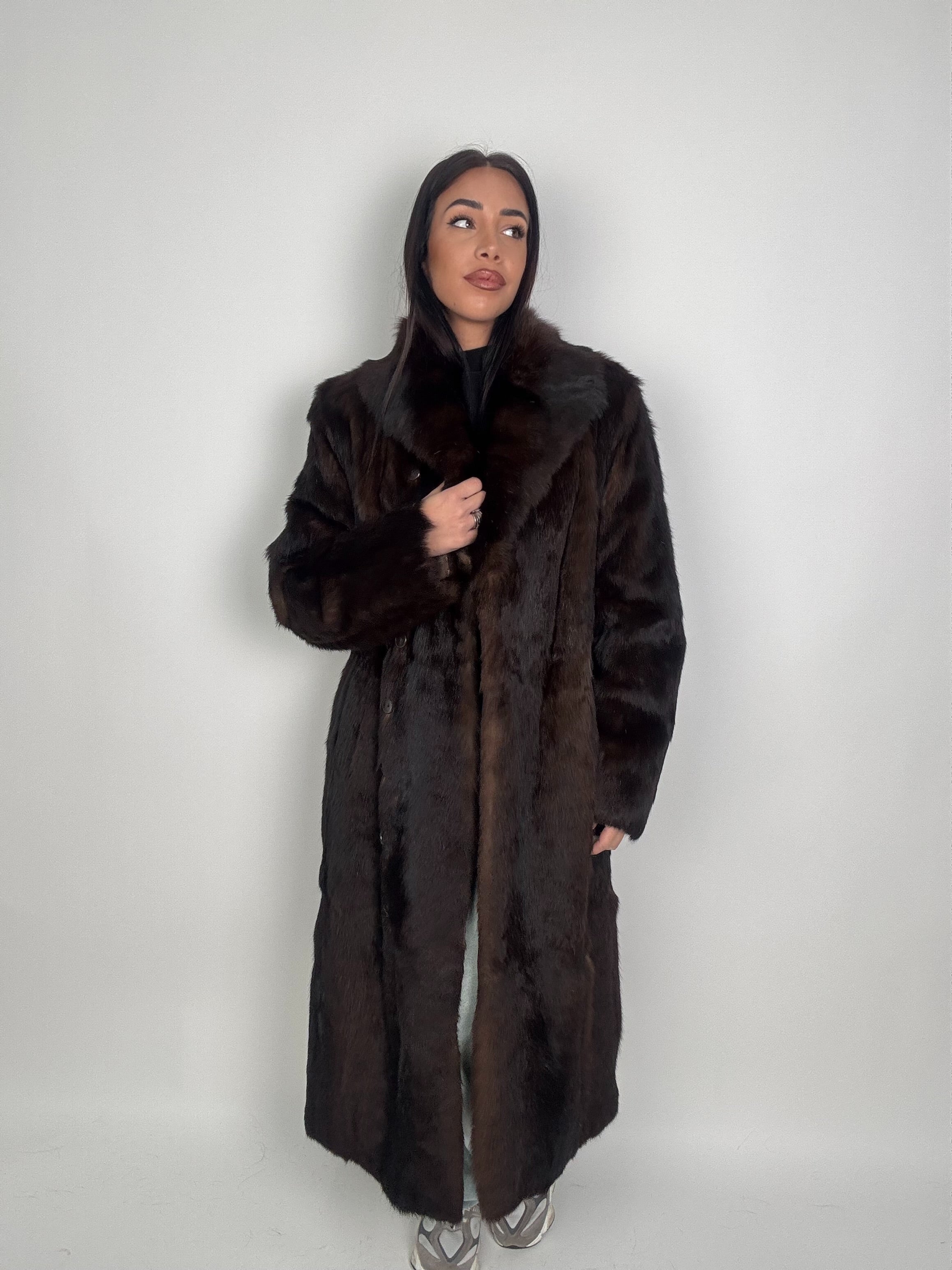 Cappotto in castoro N599