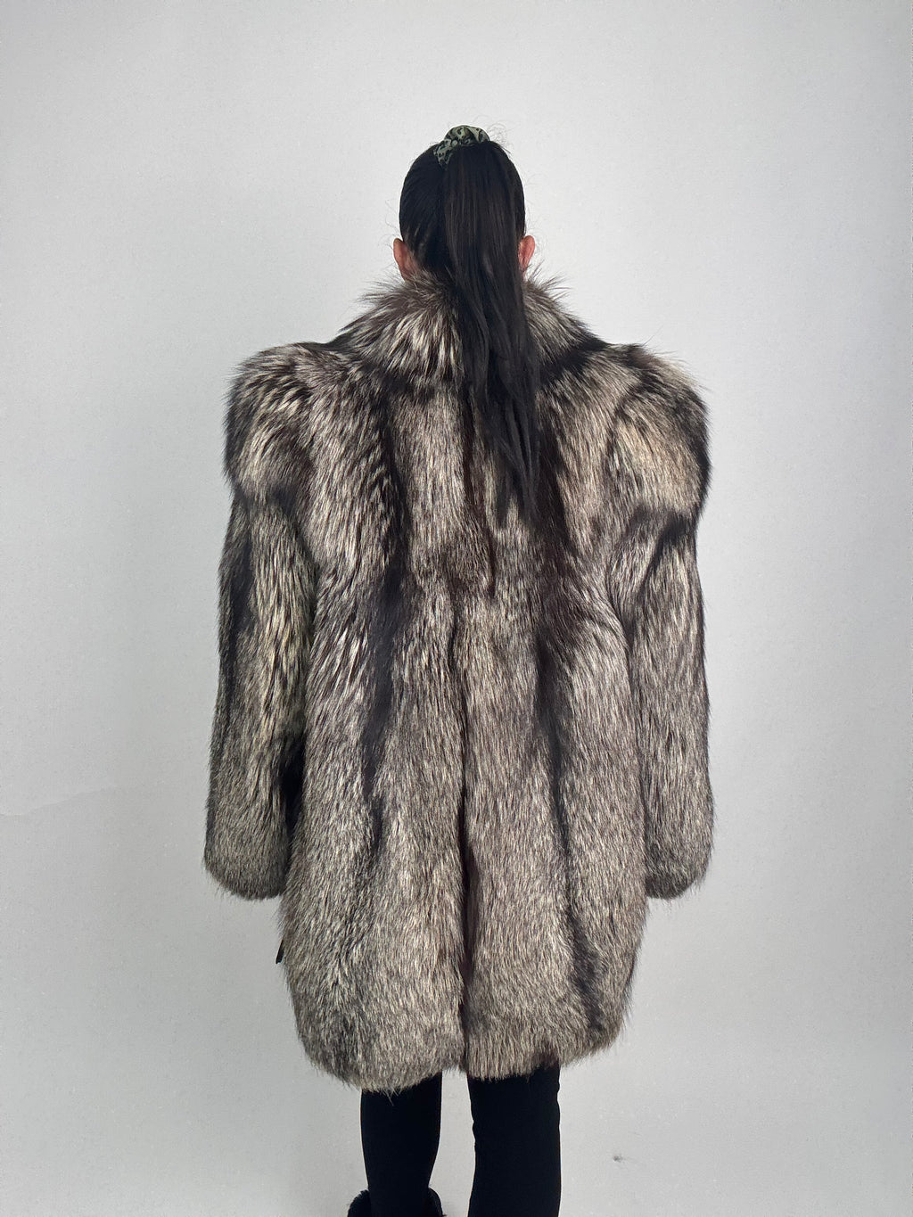 Giacca in volpe argentata N102