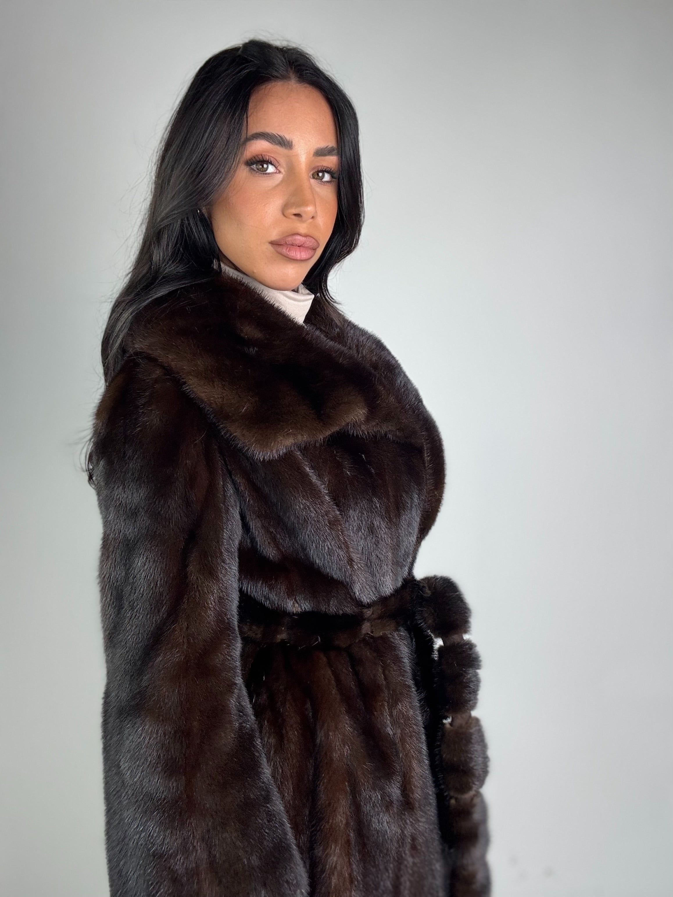 Cappotto in visone N476