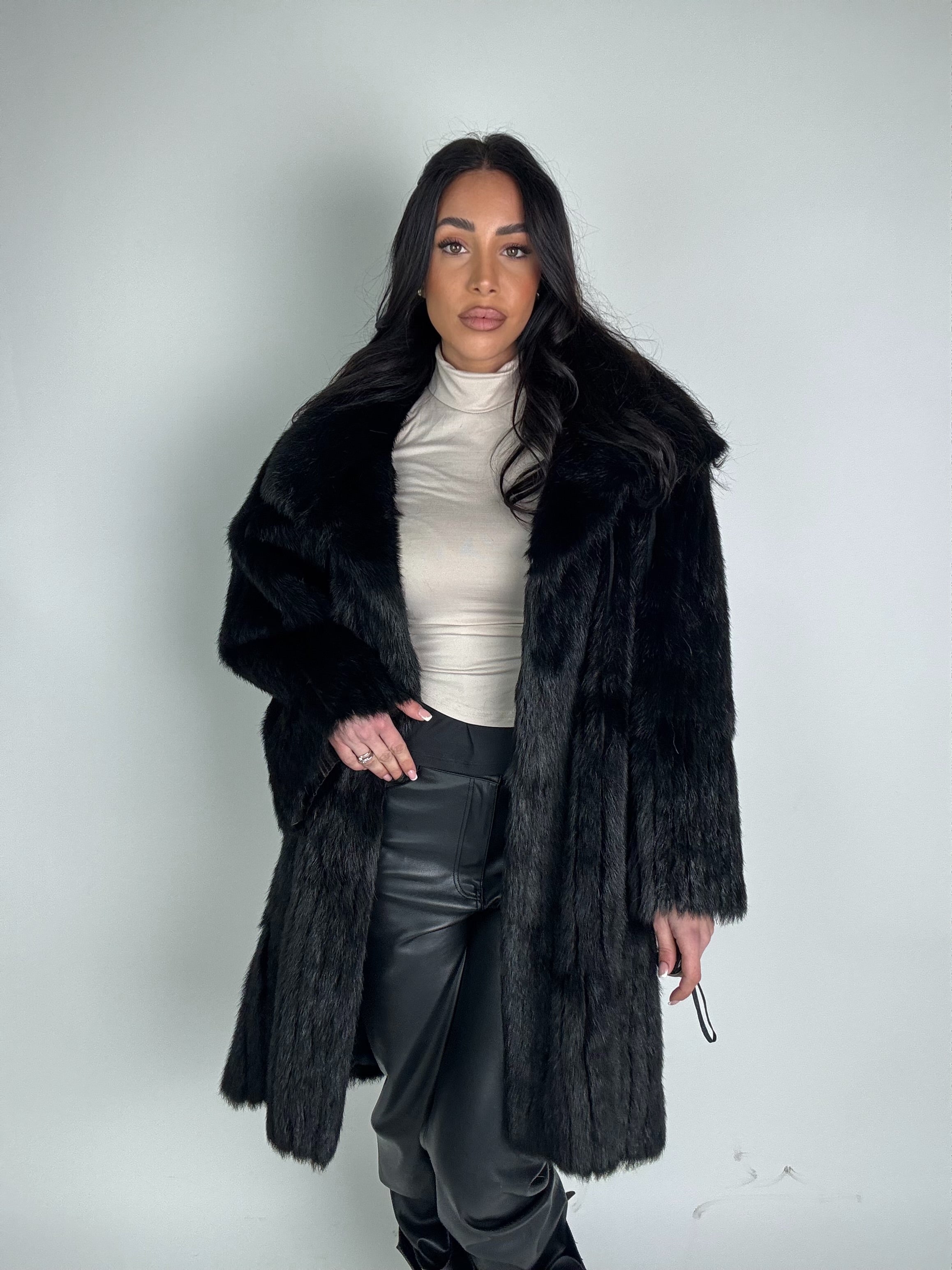 Cappotto in visone N478