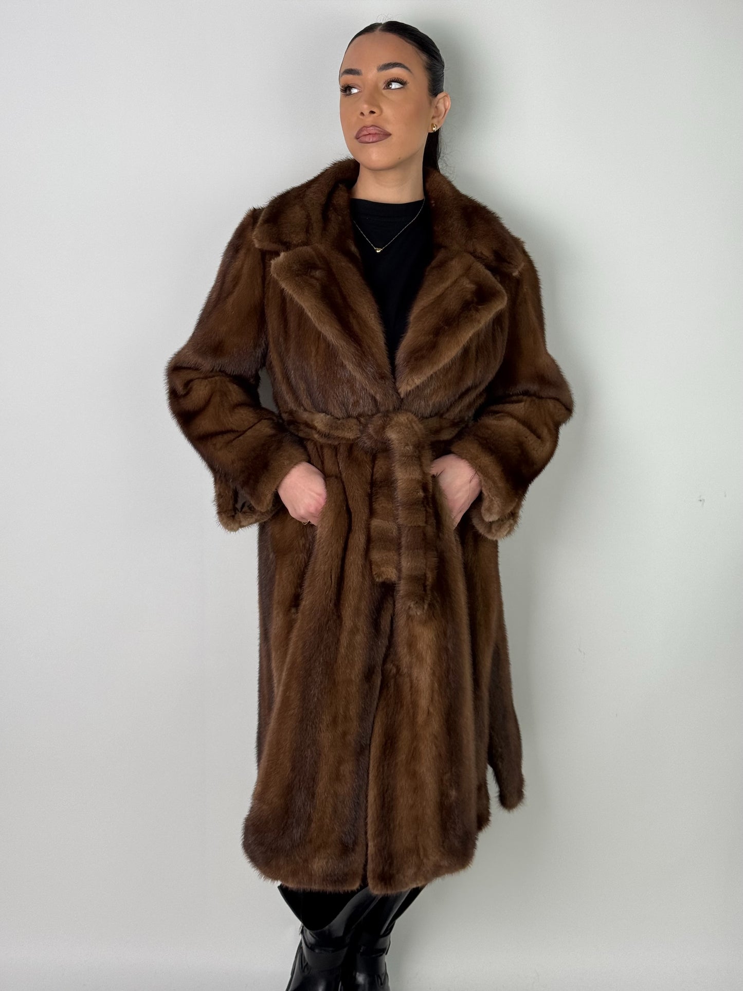 Cappotto in visone N582