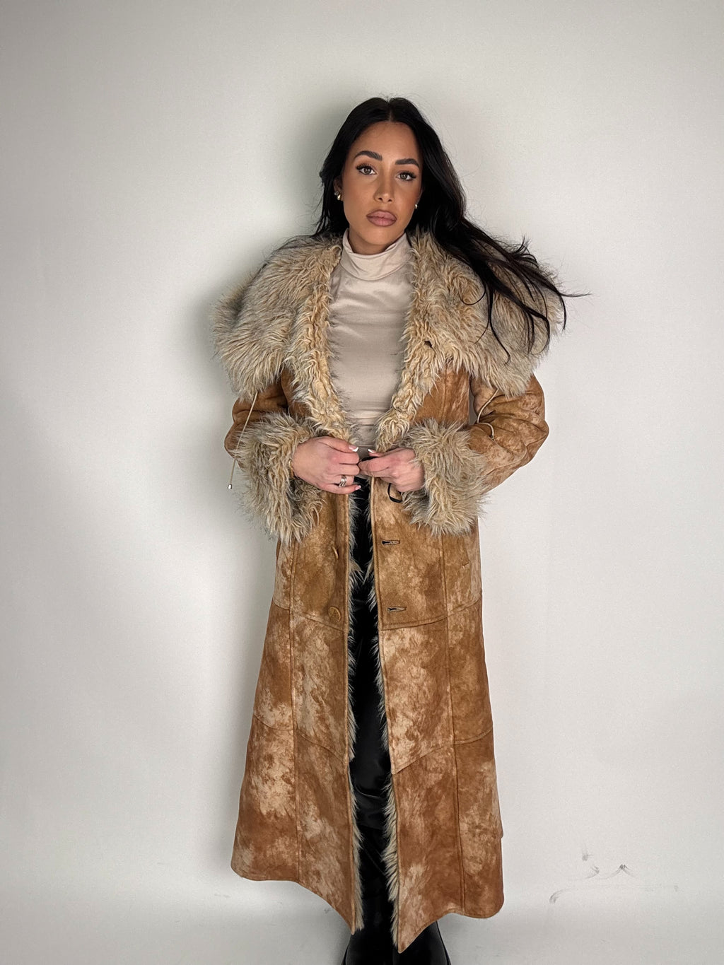 Shearling coat N187