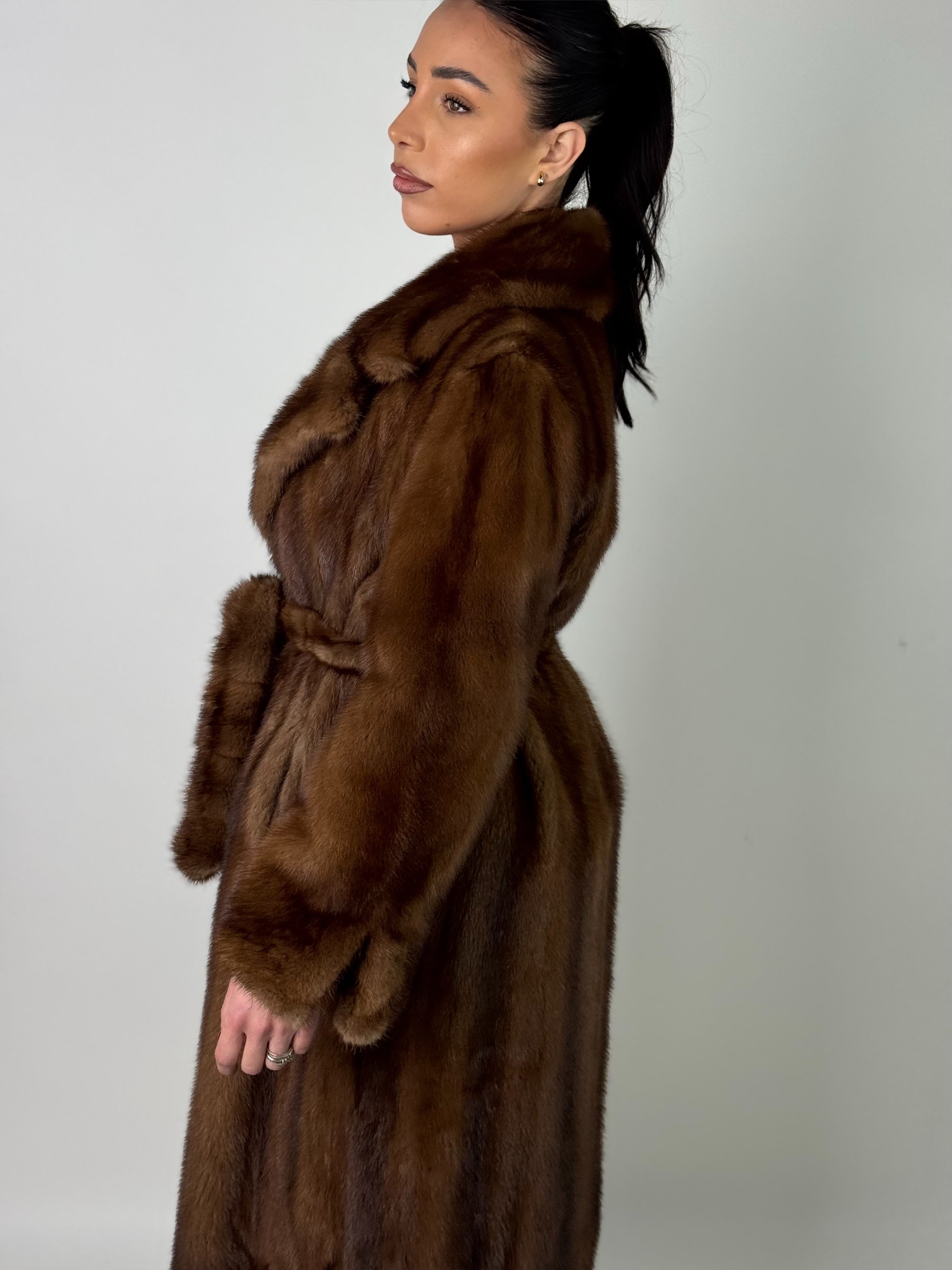 Cappotto in visone N582
